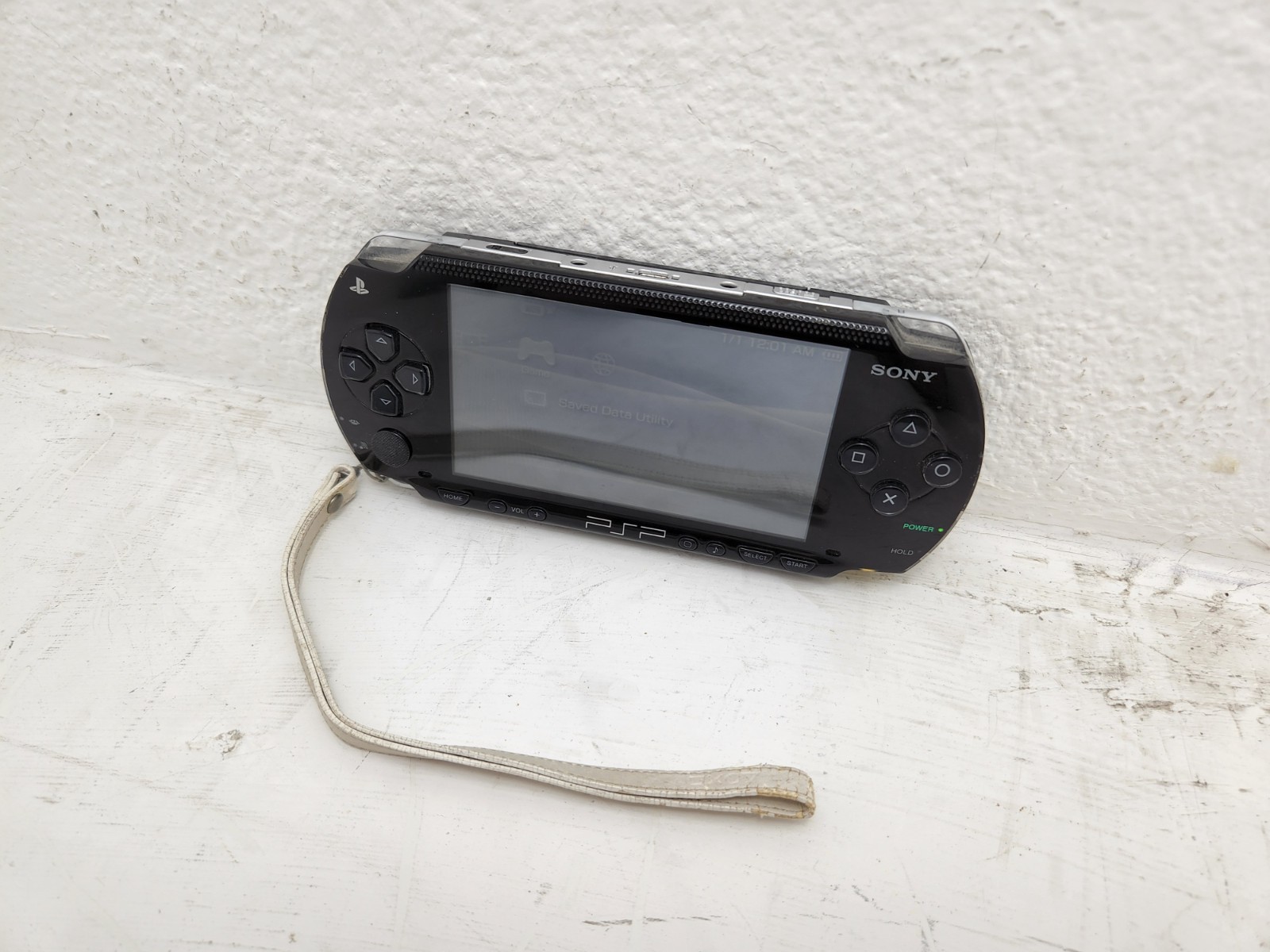 Sony PSP 1001 handheld console only – Fully Functional