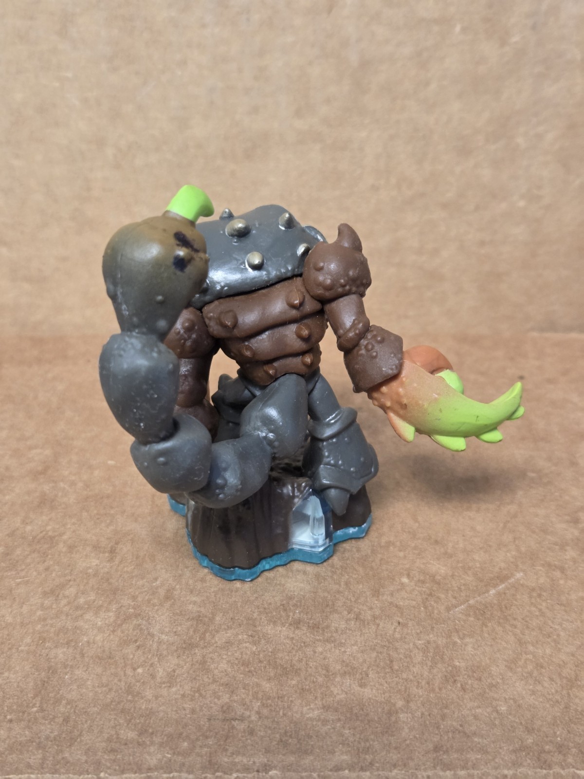 Activision Skylanders: Swap Force Scorp Character Figure. 