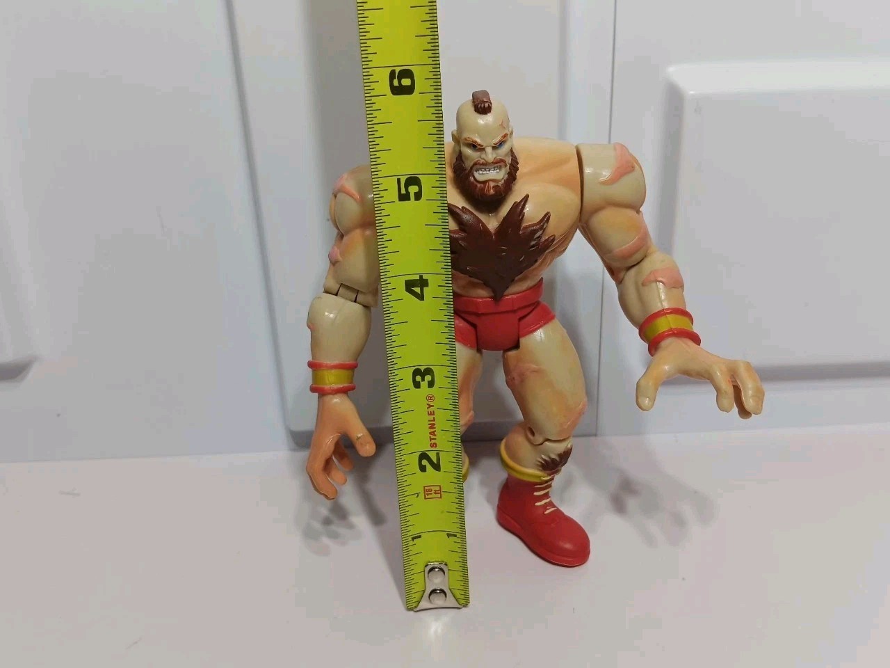 Marvel Toy Biz 1998 Capcom X-Men vs Street Fighter Zangief 5.5″ Figure Red