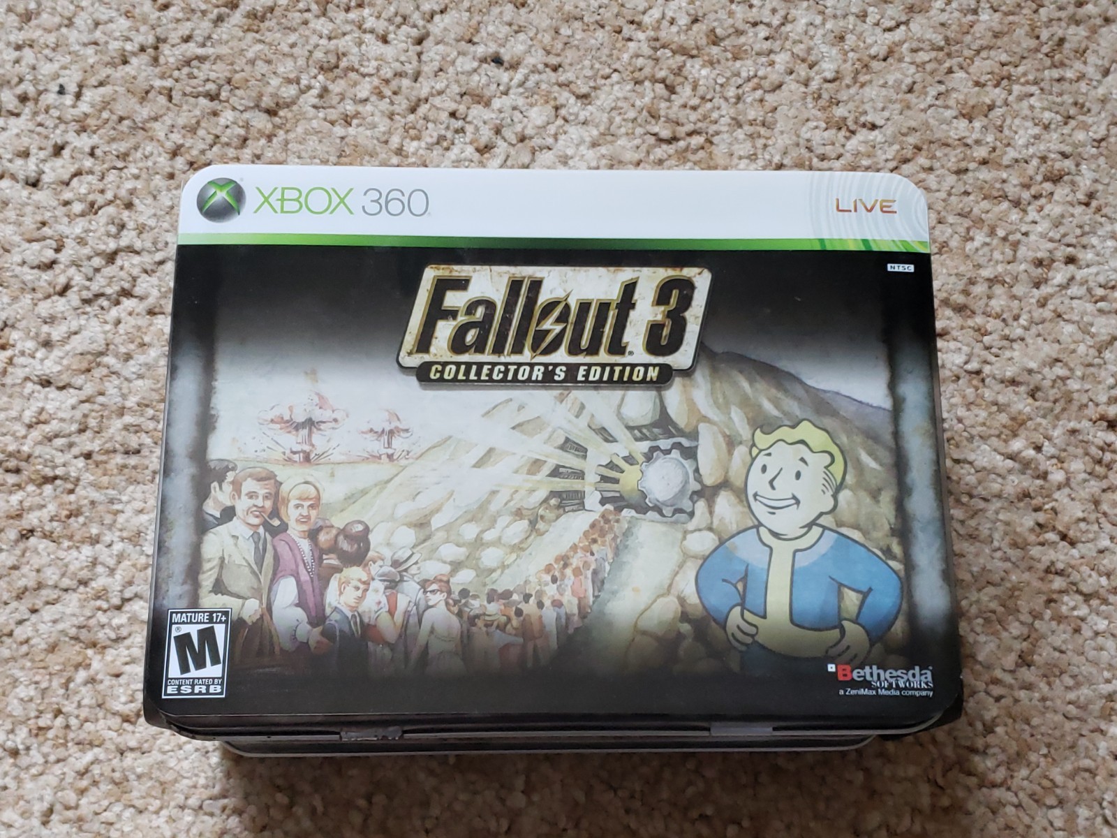 Fallout 3 Collector’s Edition Lunchbox & New Vegas Platinum Chip NO GAMES XBOX