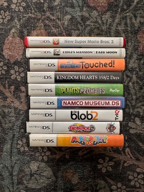 NO GAMES Lot of 9 Nintendo DS/3DS Case Lot – some have manuals
