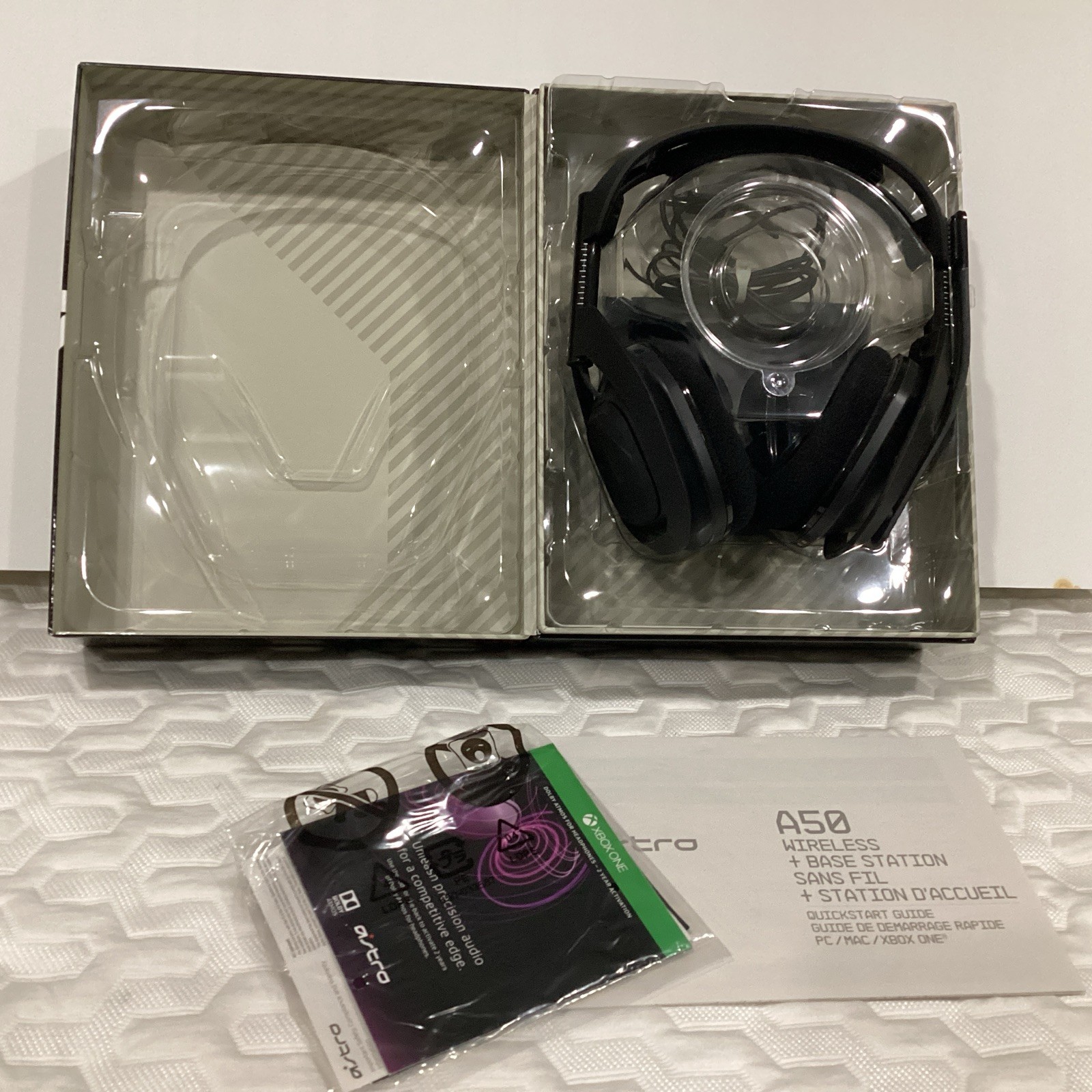 XBOX Astro A50 Wireless Headset + Base Station – with original box