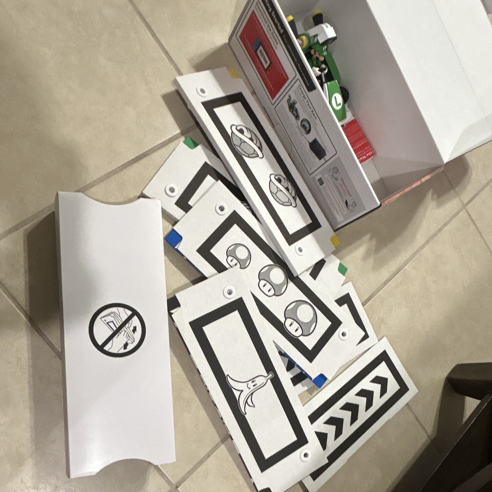 Nintendo Labo Toy-Con Vehicle Kit Luigi for Nintendo Switch Mario Kart