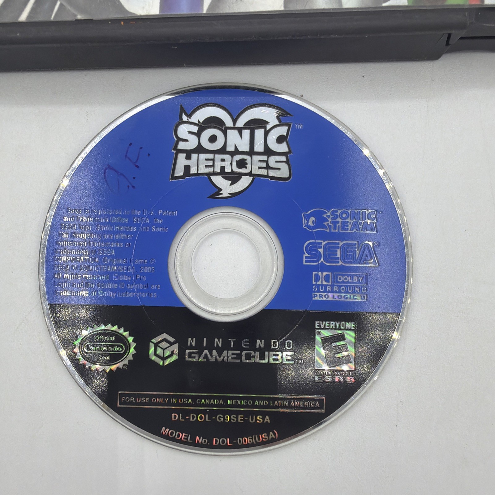 Sonic Heroes Player’s Choice Nintendo GameCube 2004 Complete Tested SEGA