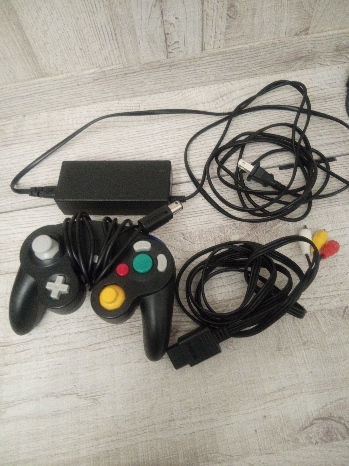 Nintendo Gamecube Console DOL-001 Tested Bundle 1 Controller 6 Games Power Cord