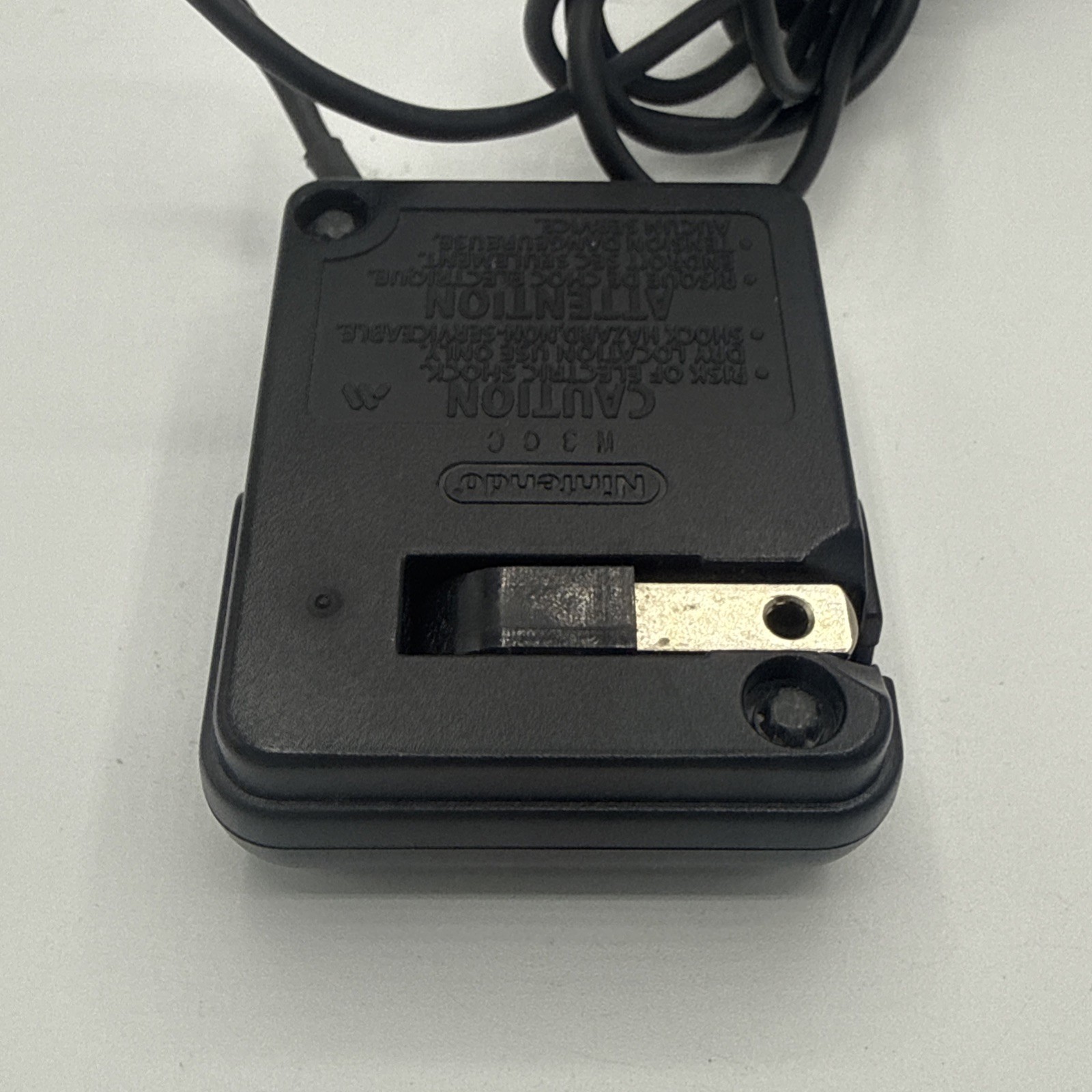 Nintendo Game Boy Advance GBA SP DS Official OEM AC Adapter Charger AGS-002