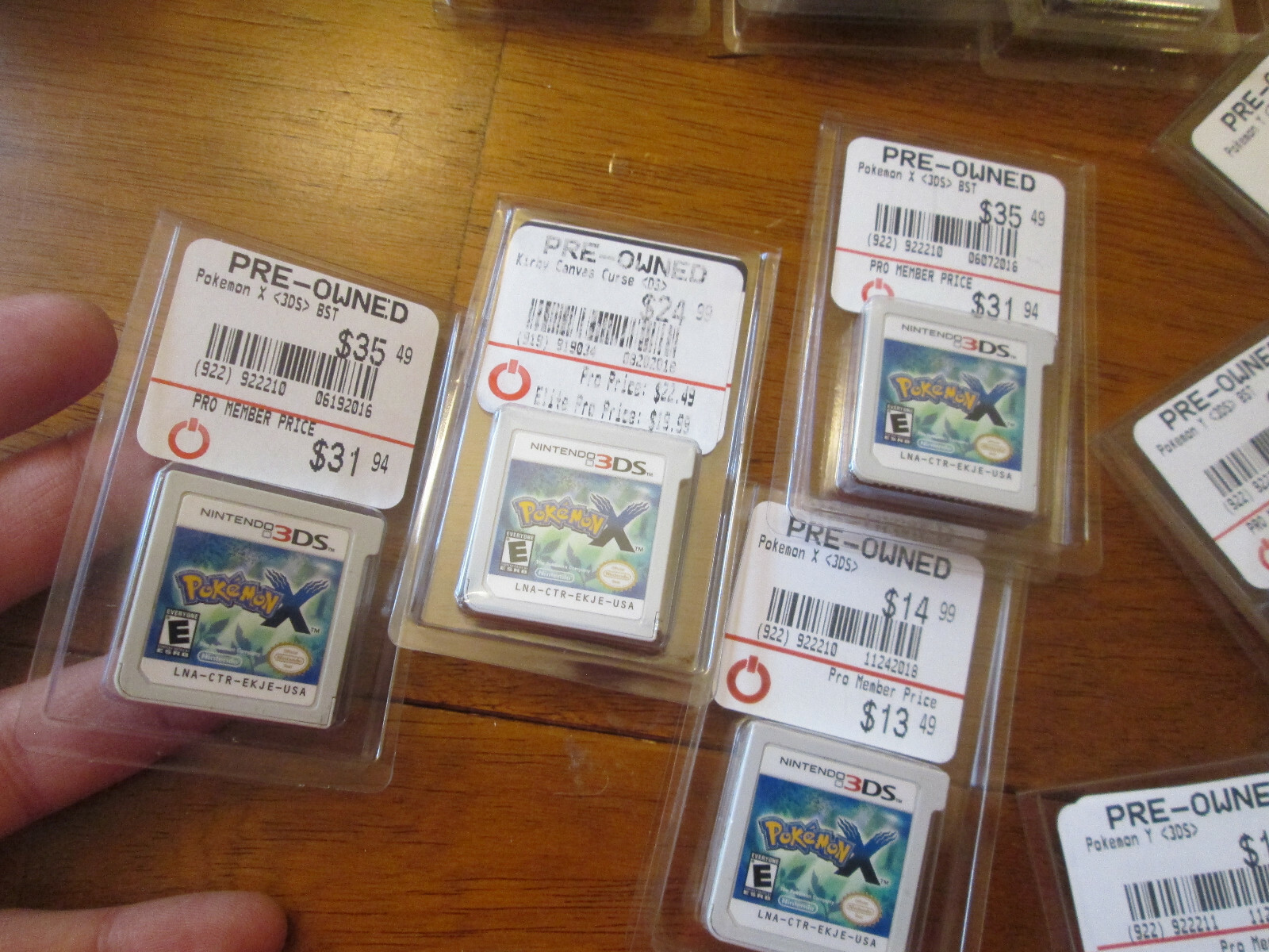 Pokemon X & Y Nintendo 3DS LOT SET AUTHENTIC ONLY CARTRIDGE WORKS PERFECTLY