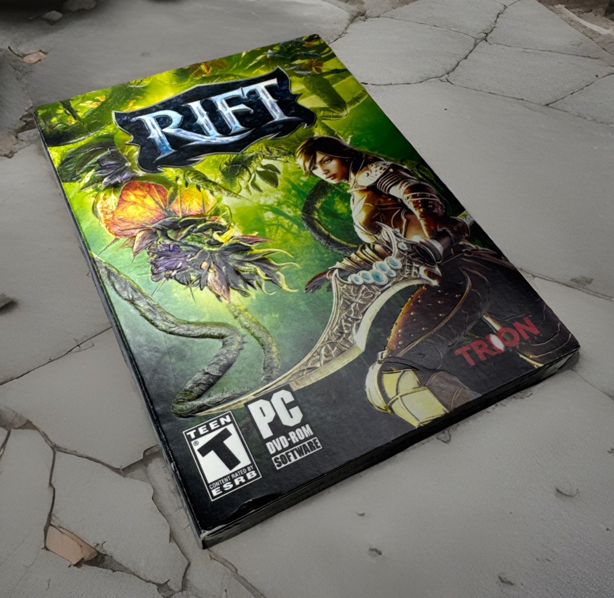 2011 Rift (Trion Worlds, Inc) PC DVD-ROM version; NEW, SEALED BN5