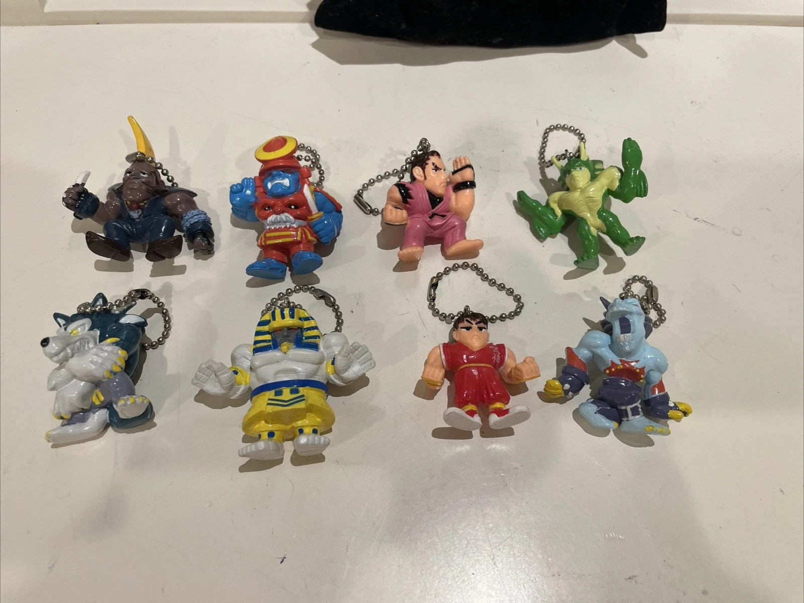 CAPCOM DARKSTALKERS E3 1994 PROMOTIONAL POUCH w/8 VINYL FIGURES 1 1/2” RARE VTG