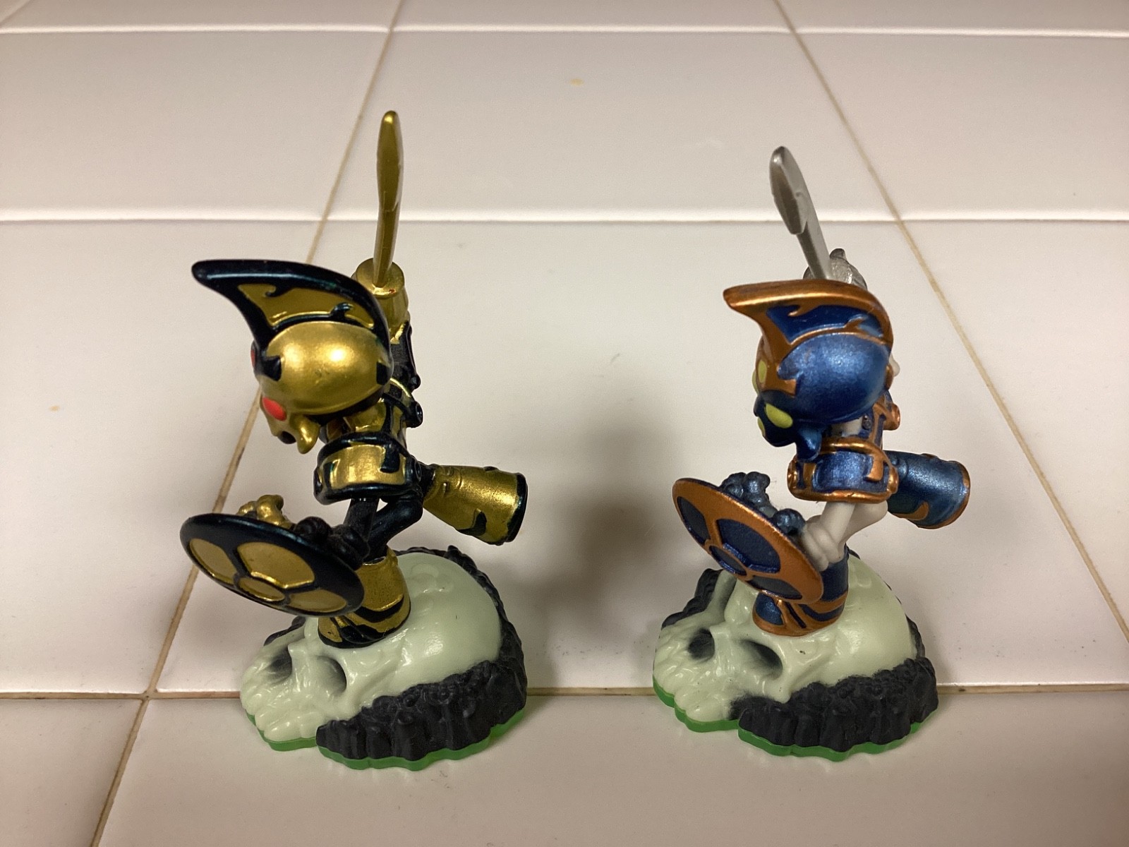 Skylanders lot(4): Legendary Trigger Happy, Legendary Chop Chop, etc
