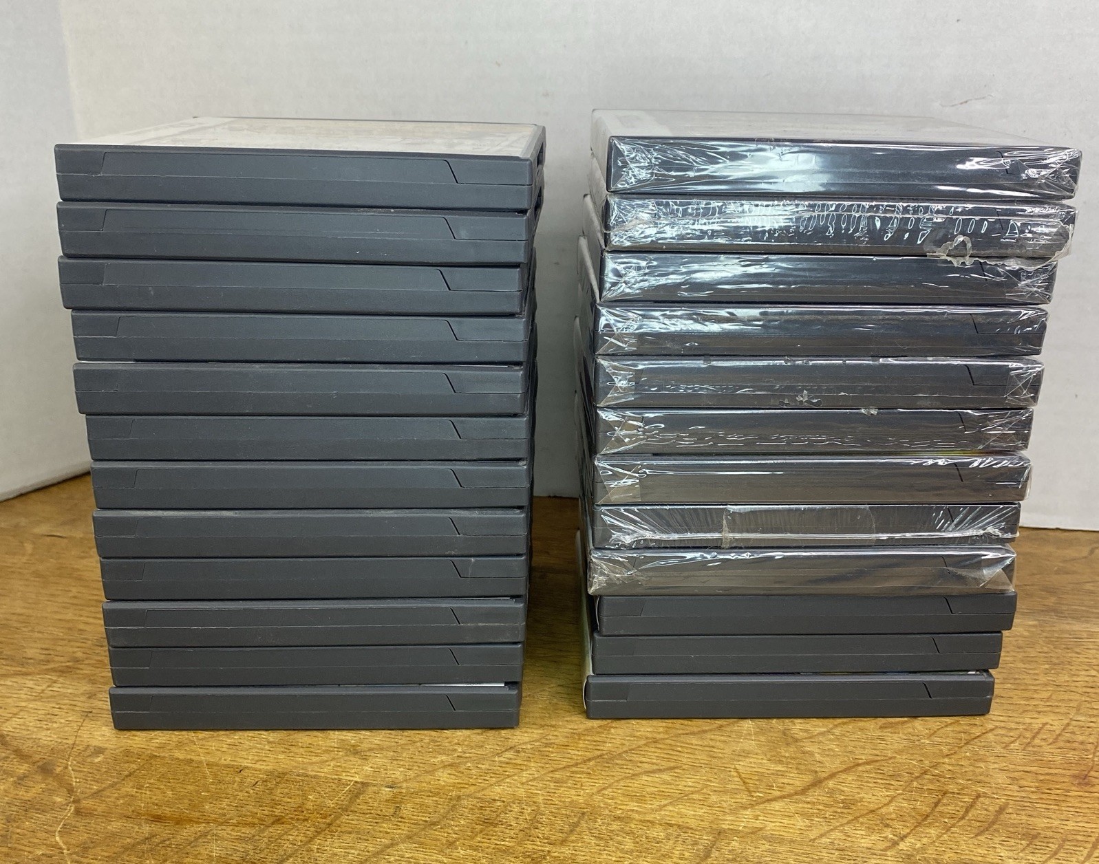 Nintendo DS 24 Game Lot 9 New Sealed & 15 CIB Tested Brain Age Puzzle Jeopardy +