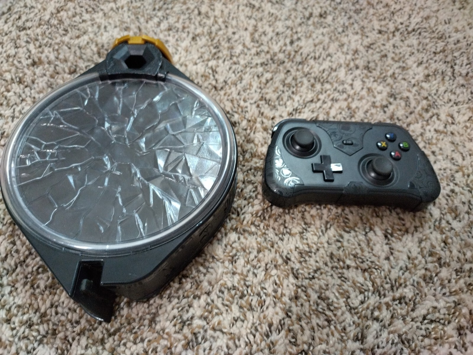 Skylanders TrapTeam Portal PowerBase With Wireless Controller. MOBILE SET ONLY