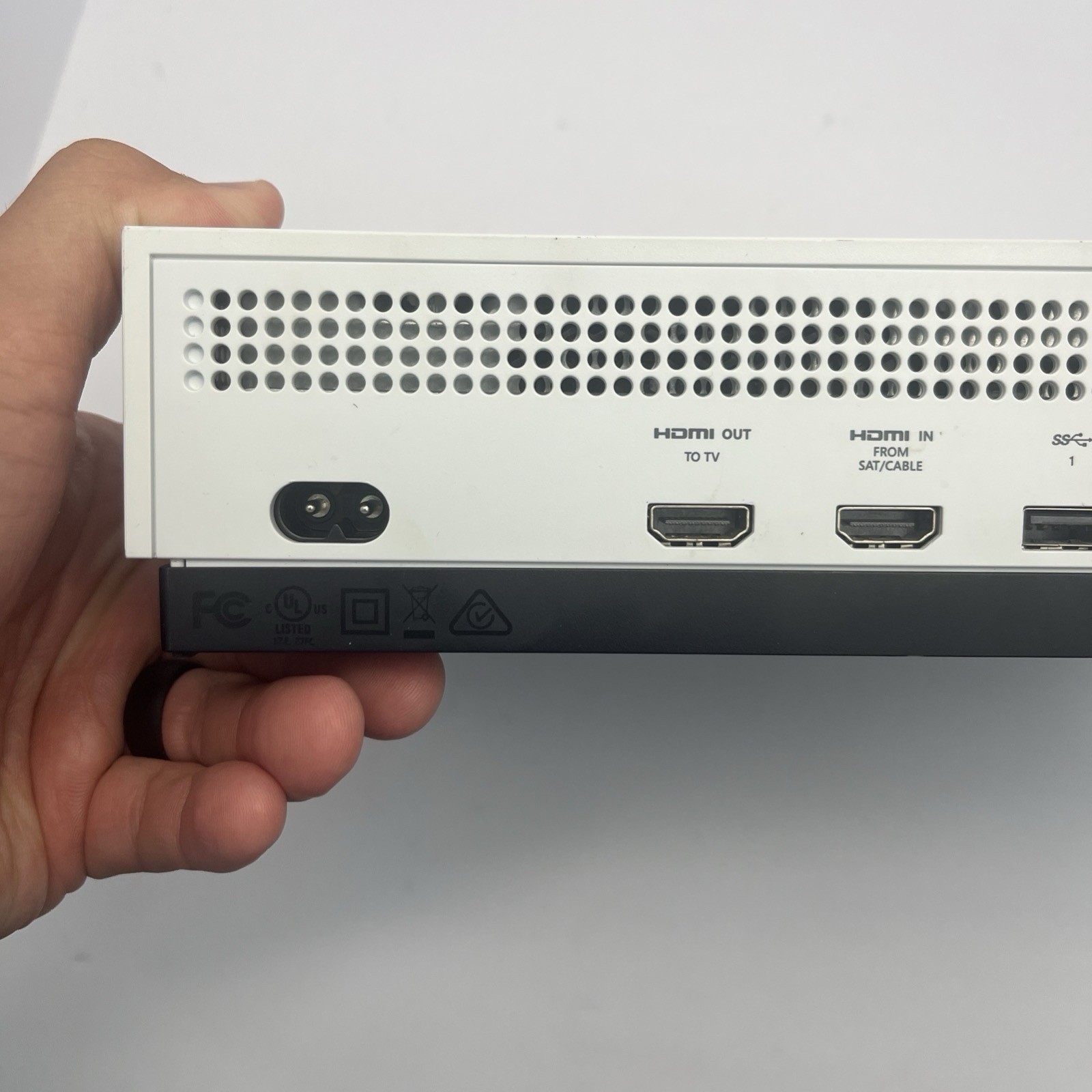 Microsoft Xbox One S (Model 1681) 500GB White Gaming System Console Only, Tested