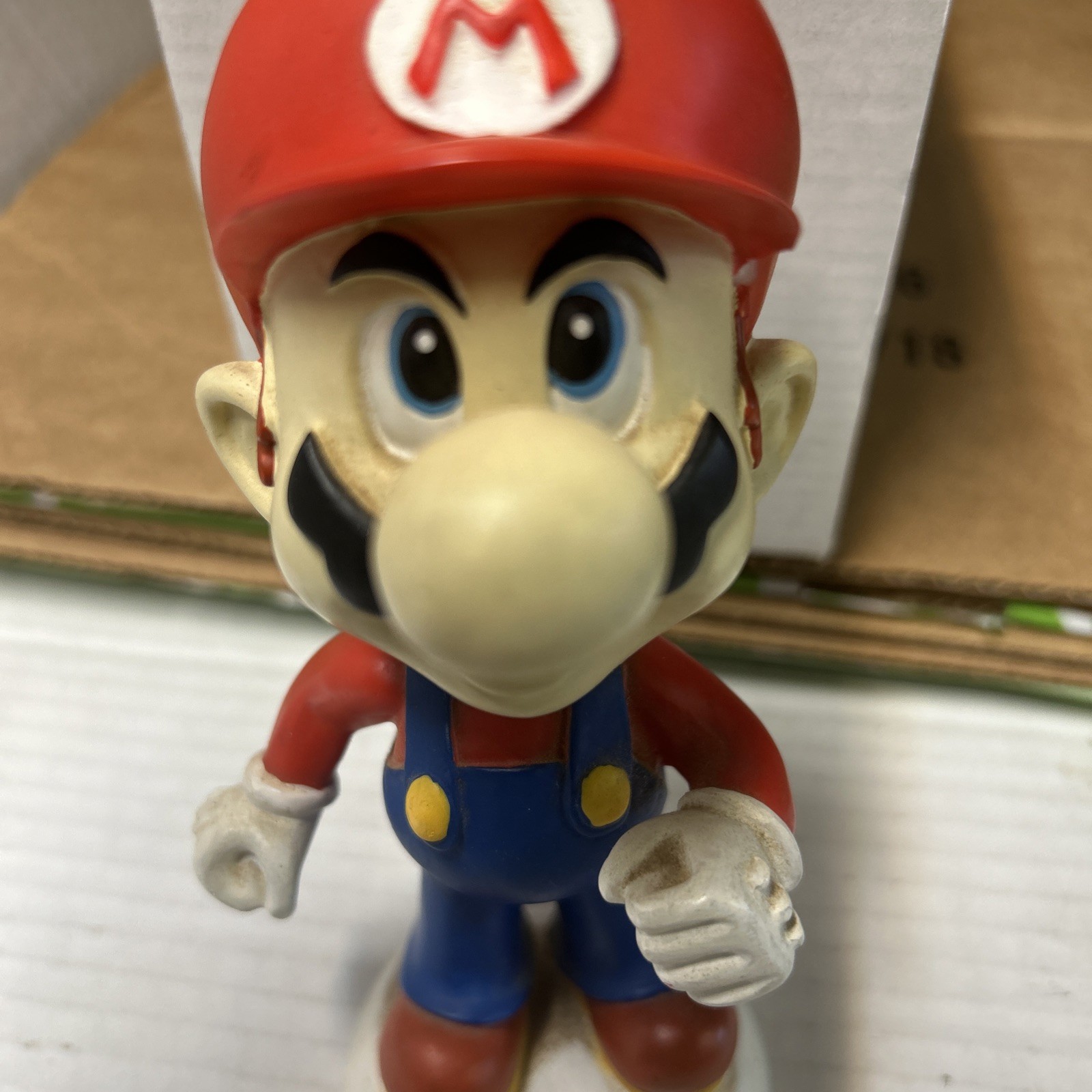Vintage 2002 BD&A Nintendo Collectibles Mario Bobblehead Read