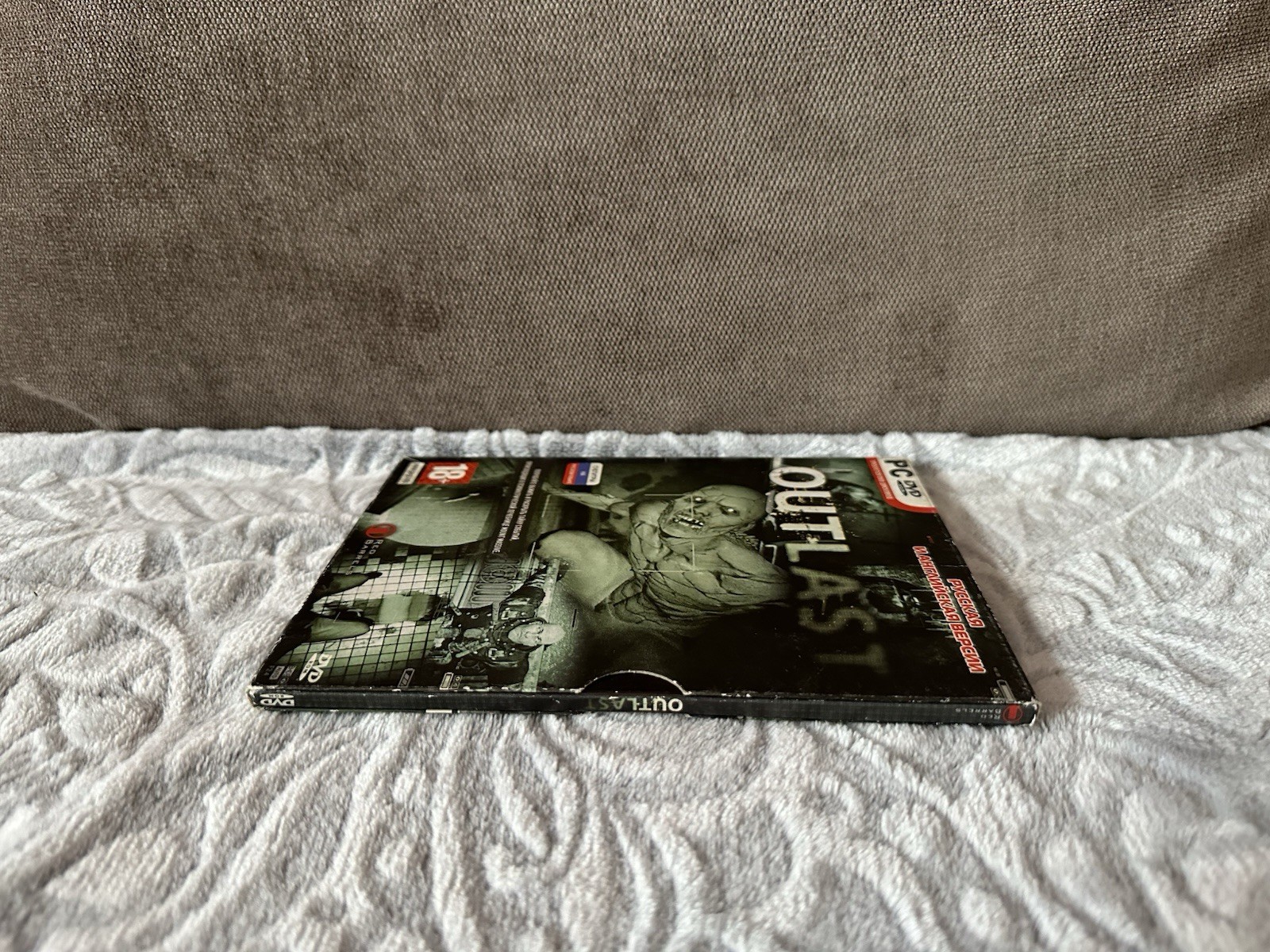 Outlast – Russian Digi Box Edition PC