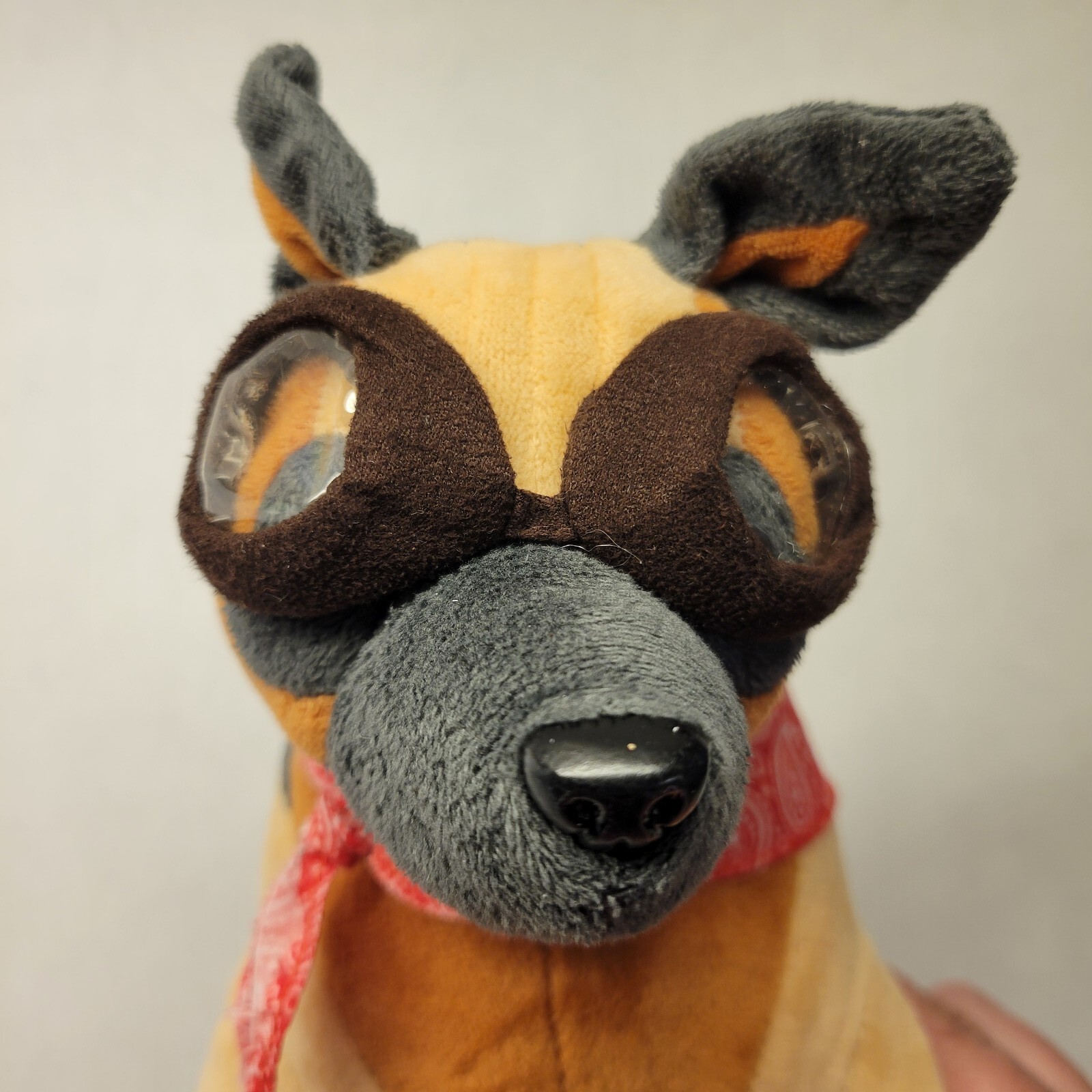Fallout 4 Dogmeat Plush w/ Bandanas & Goggles Bethesda