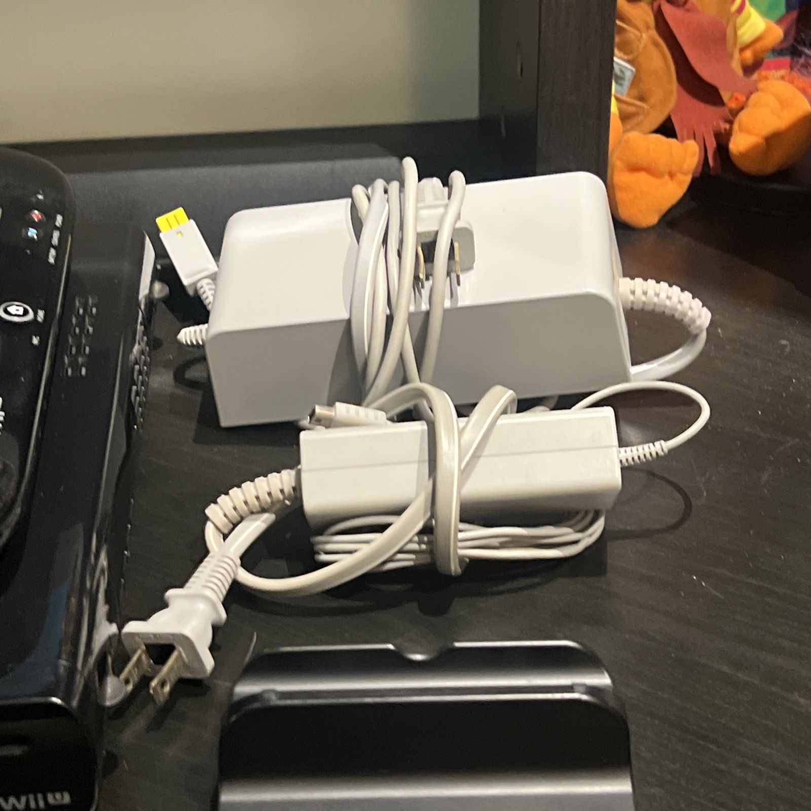 Nintendo Wii U Console System Bundle 32GB Tested Works Video Game Console