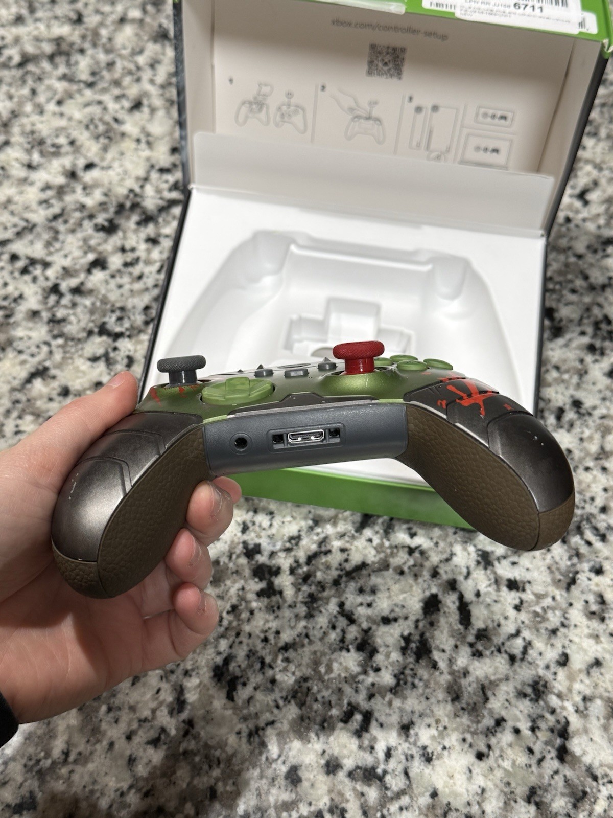 Microsoft Xbox Series X|S Wireless Controller Doom Dark Ages Special Edition
