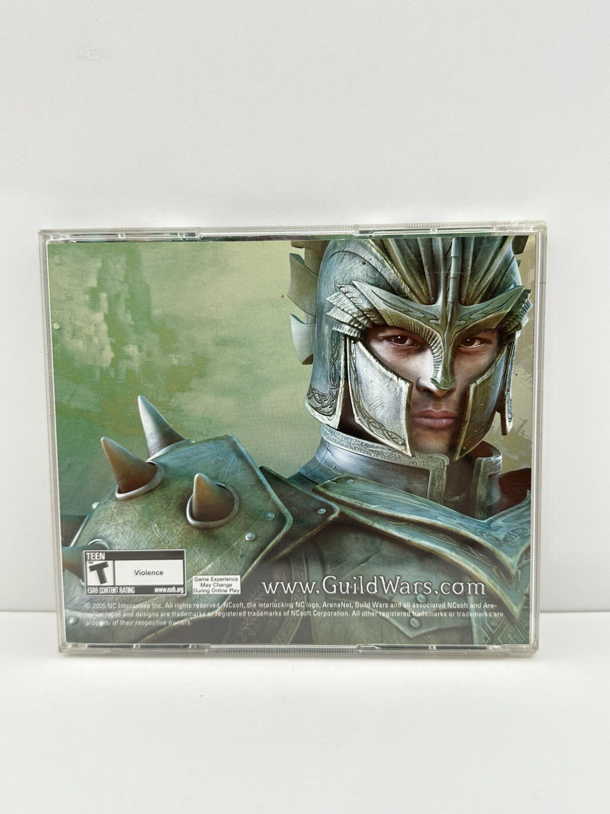 Guild Wars (PC CD ROM, 2005) Complete 2 Discs NCSOFT MMORPG Computer Game