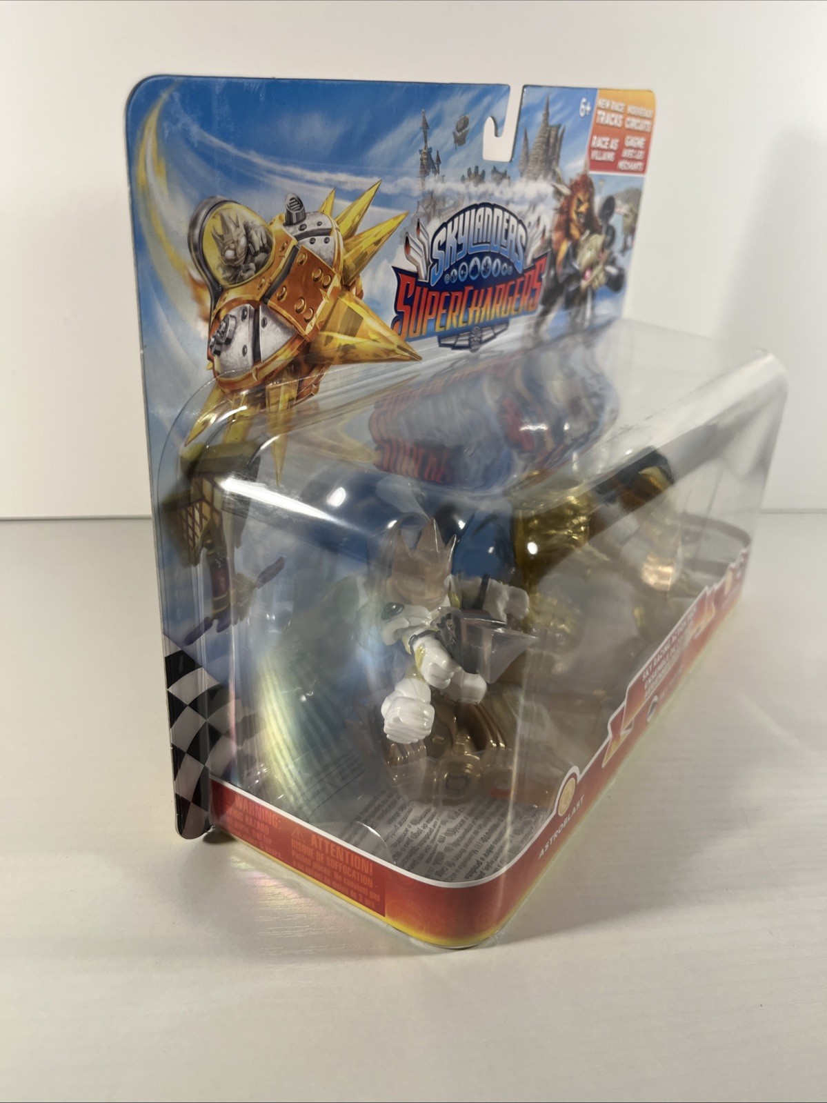 Skylanders Superchargers Sky Racing Action Pack unopened