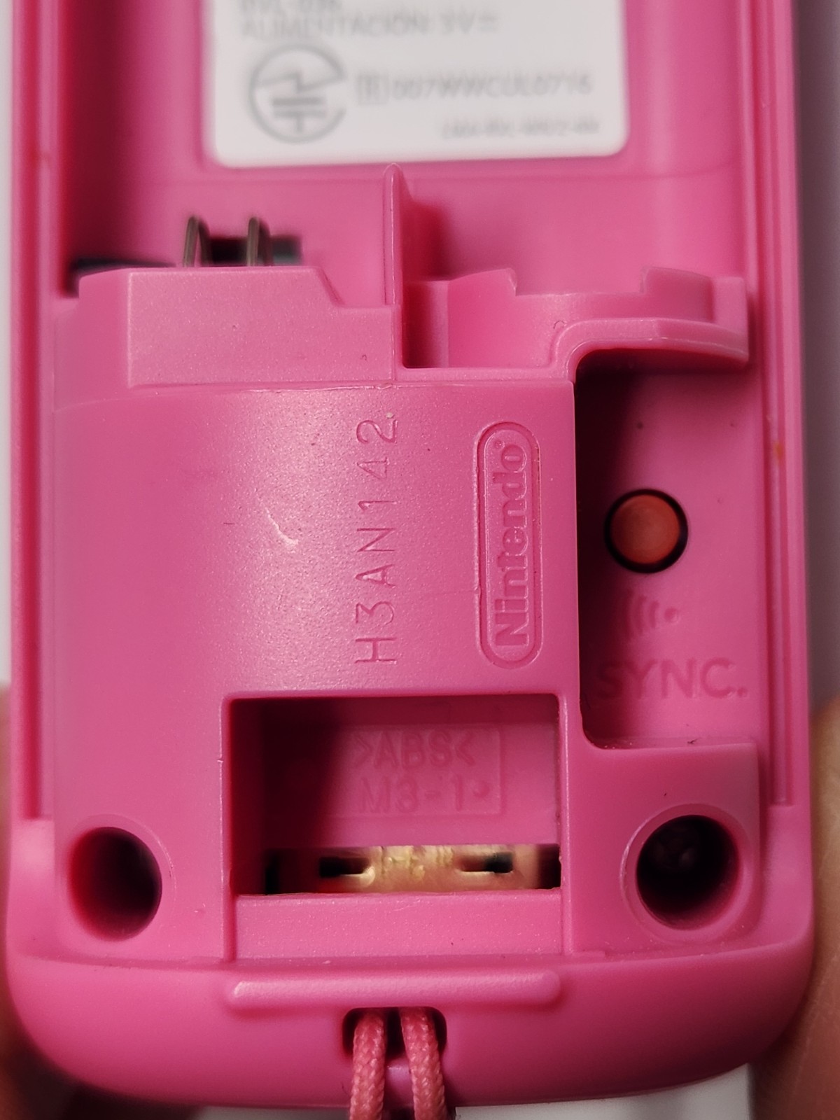 Nintendo Wii Motion Plus Remote Controller Pink Princess Peach Limited Edition