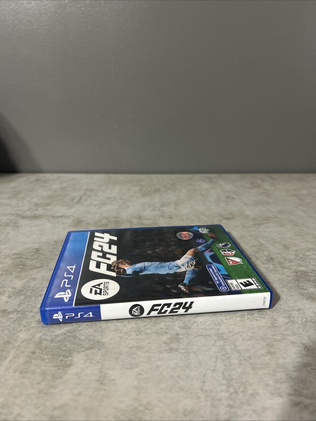 EA Sports FC 24 – Sony PlayStation 4 PS4 Complete CIB Pristine Mint Soccer Game