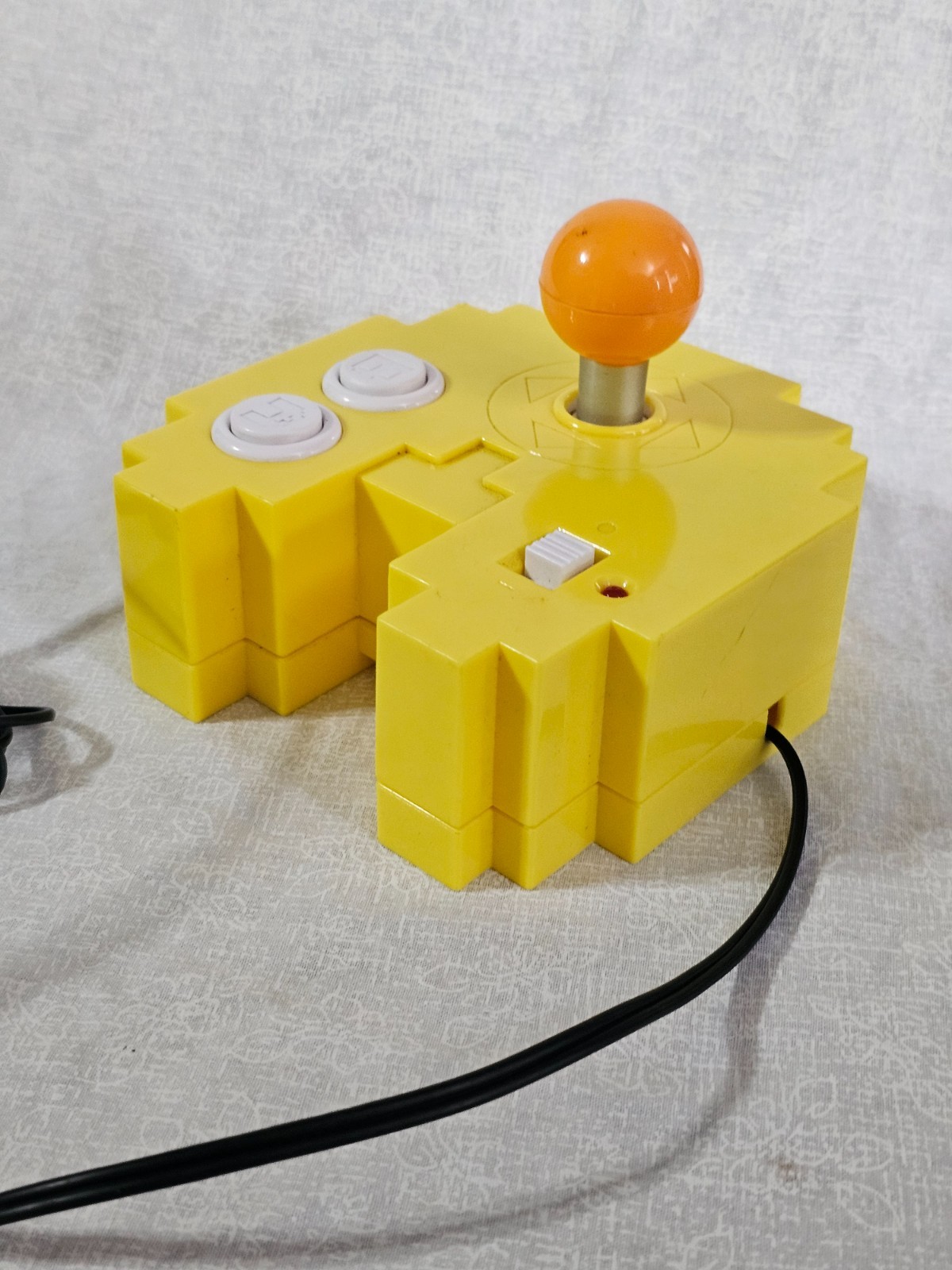 Bandai Namco Pac-Man 12-in-1 Plug N Play Video Game 2012 Tested Working