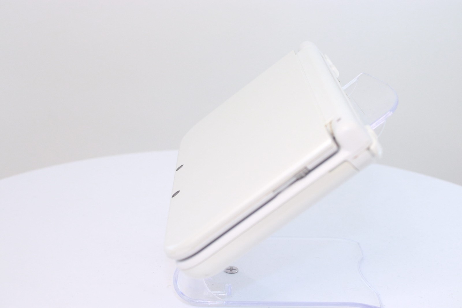 New Nintendo 3DS LL XL Pearl White [Rank : B]Region-locked