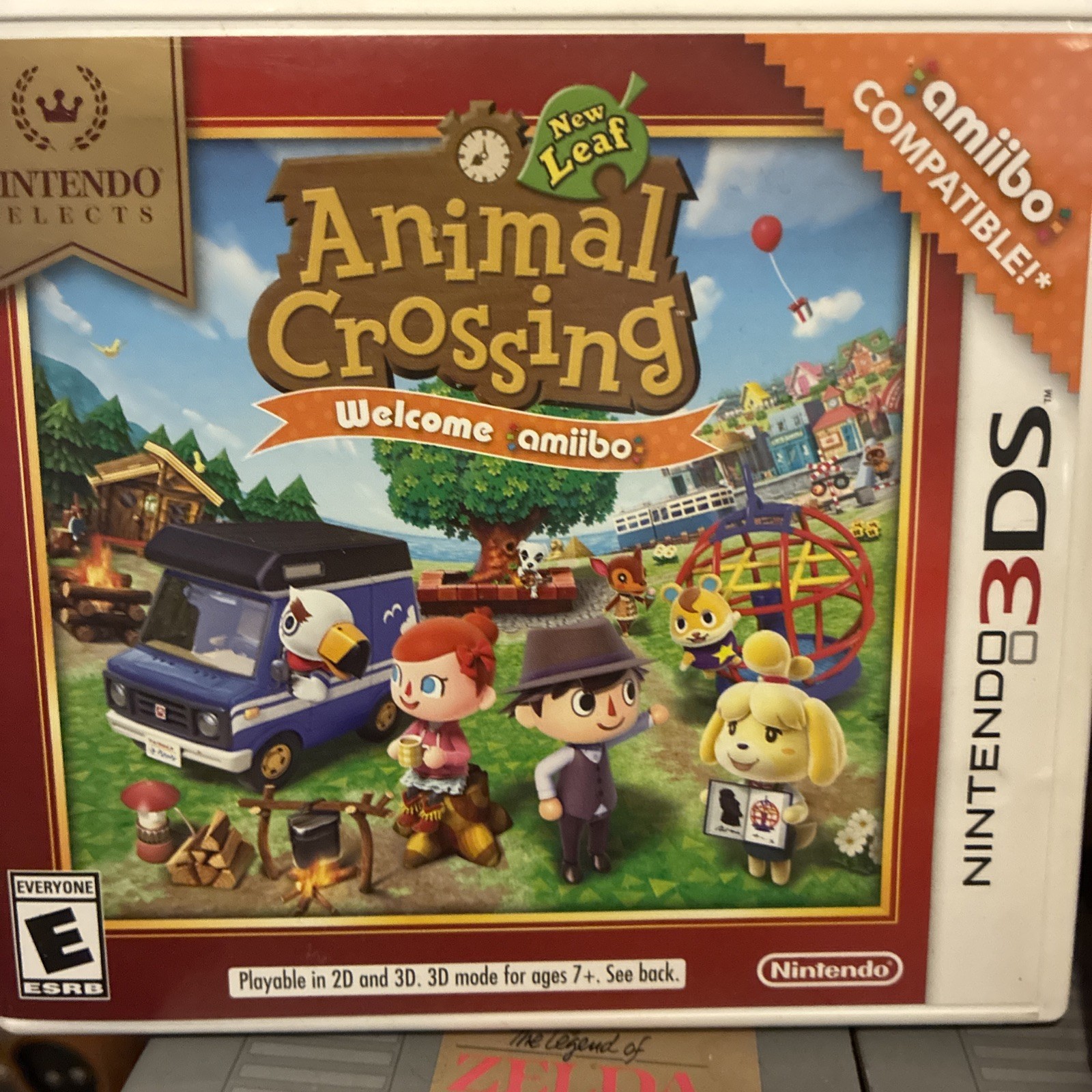 3DS XL Luigi Silver Bundle With 3 Game Lot/ Pokémon Sun, Animal Cro, fire Emblem