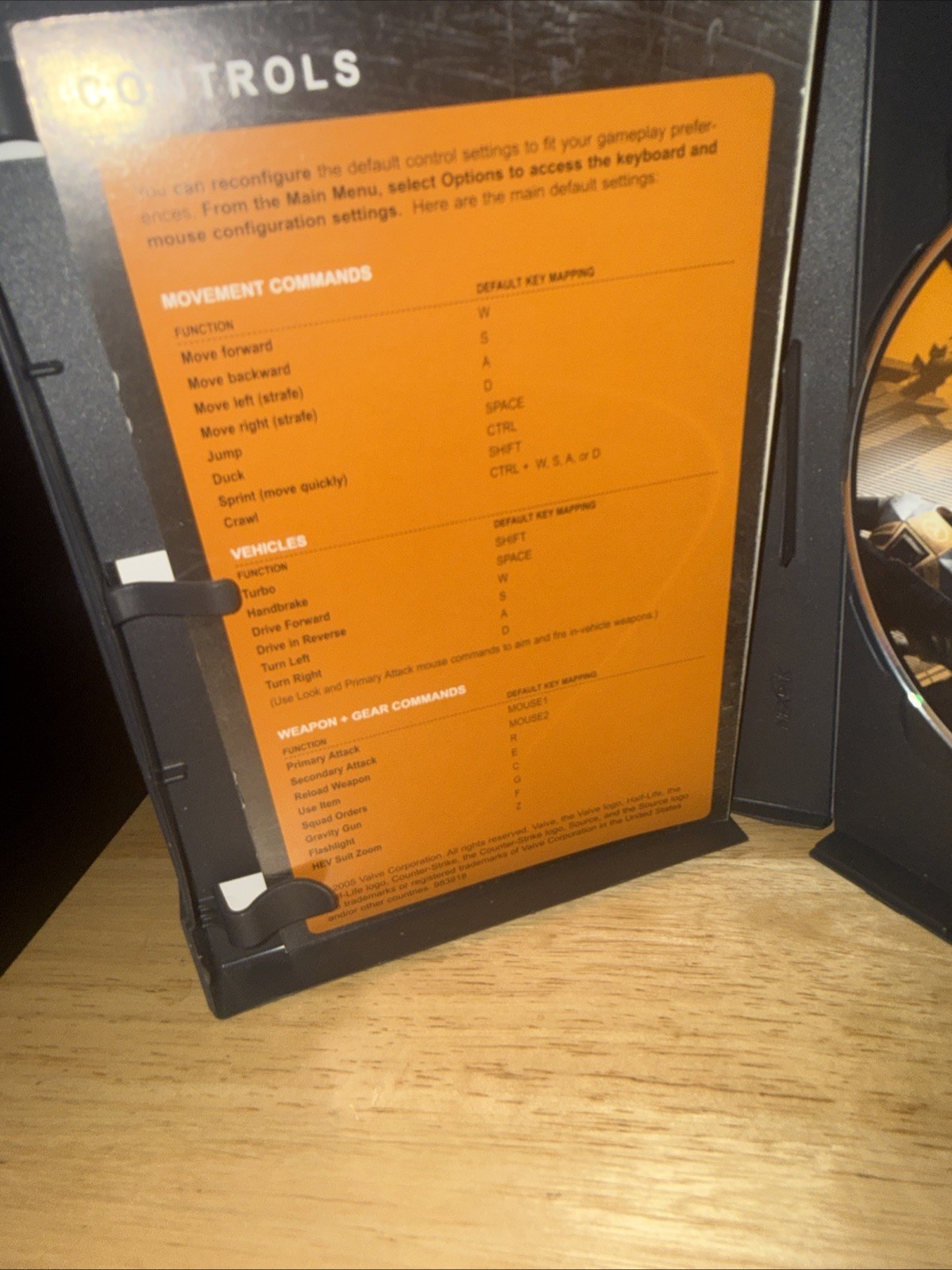 Half-Life 2: Game of the Year Edition (PC, 2005) Case, Reference Card, Key,Game