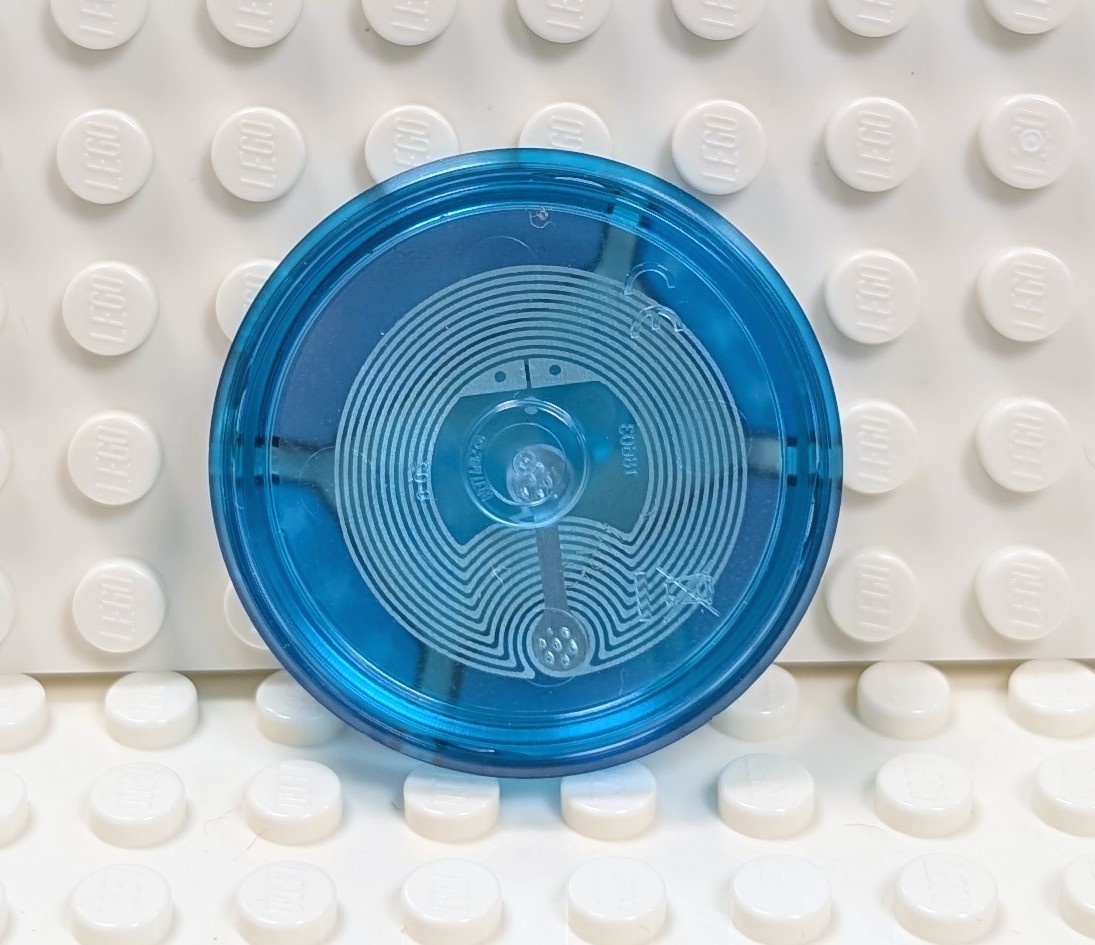 Genuine LEGO Dimensions Wonder Woman NFC Toy tag base (from LEGO set #71209)
