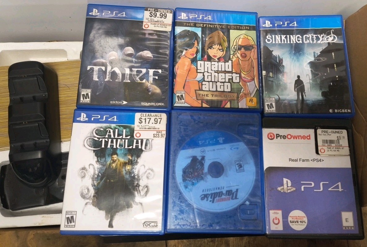 Ps4 Slim 500Gb+Account With 304 Games+No Controller+PWR Cord+HDMI+Charger Stand