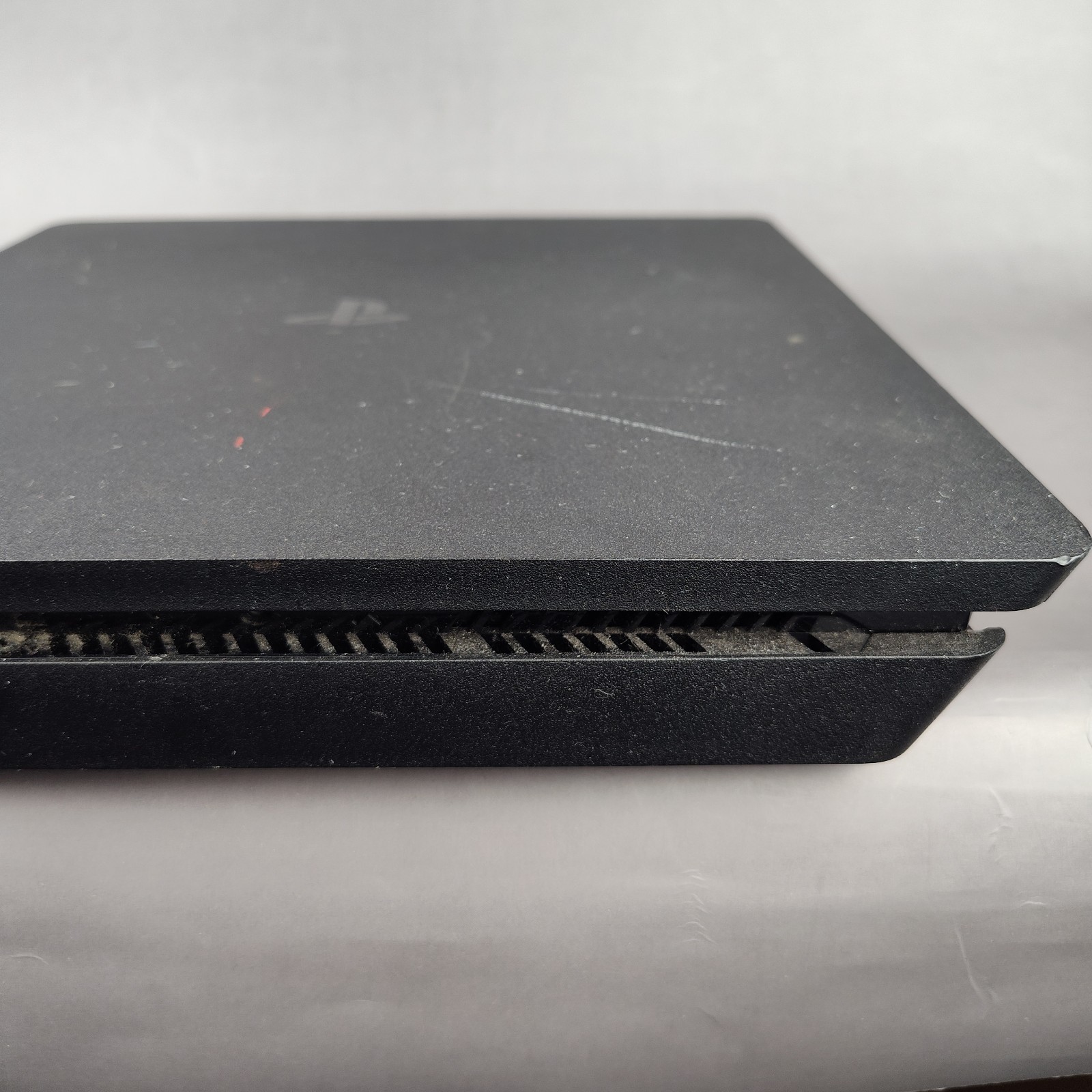 PlayStation PS4 Slim 1TB with Controller (Right Joystick Is Broken)