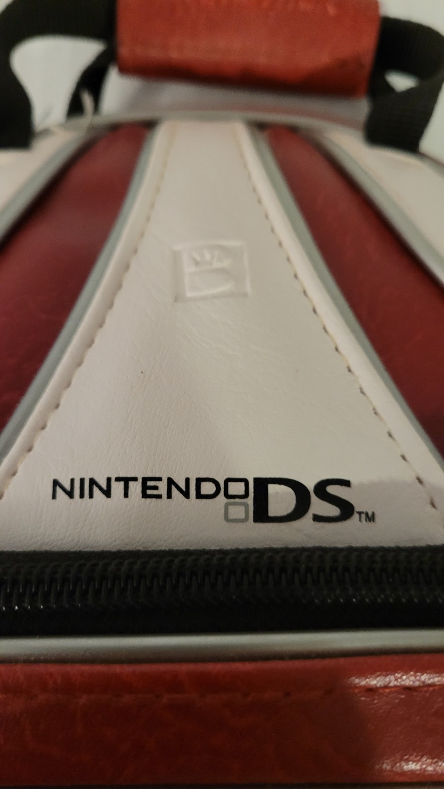Nintendo DS Brunswick Mini Bowling Bag Zip Close Carry Case Red White Black