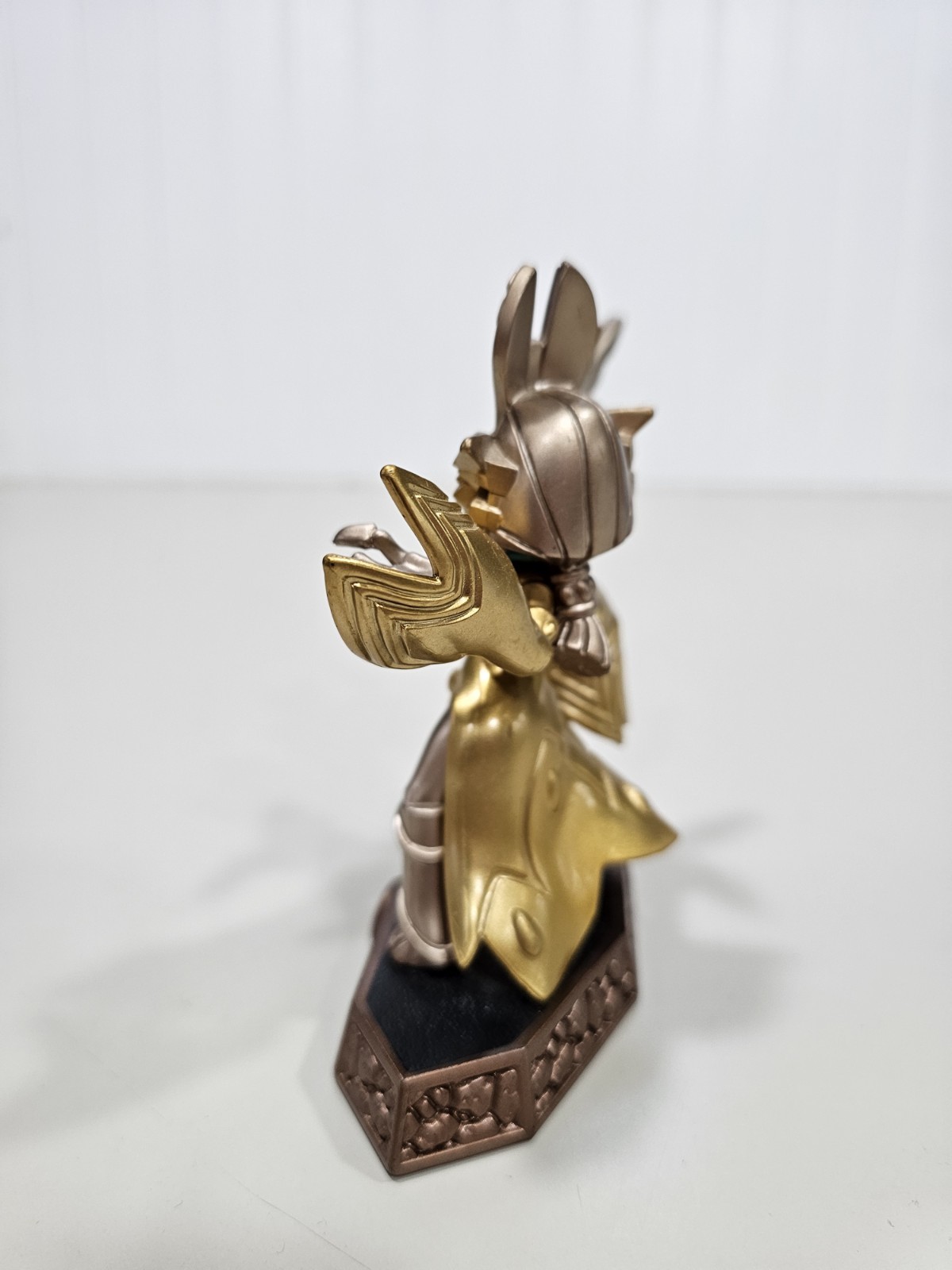 Skylander Imaginators Golden Queen Sensei Figure Activision