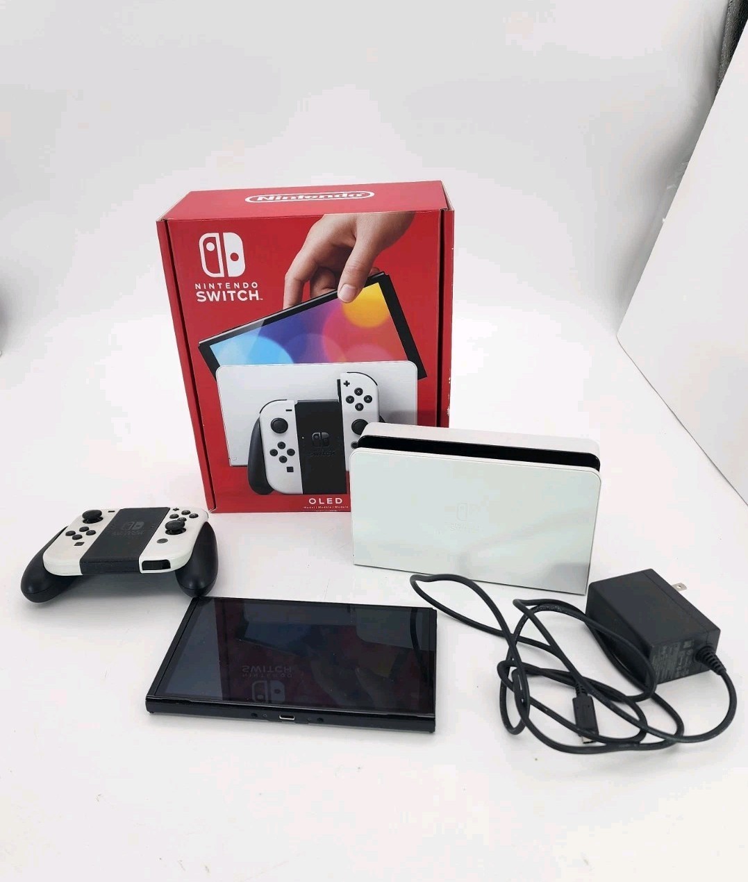 Nintendo Switch OLED Model HEG-001 Handheld Console – 64GB – White In Box