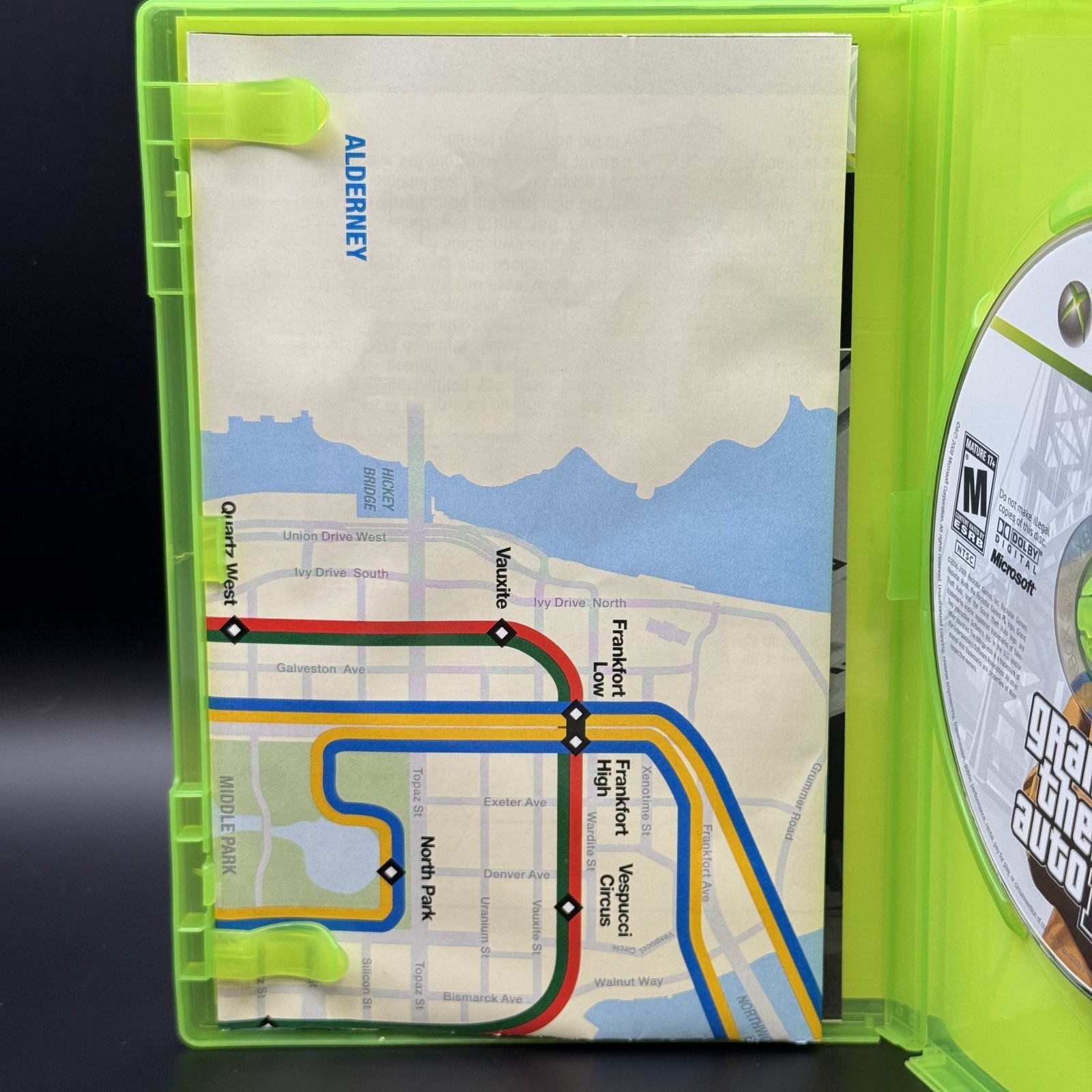 Xbox 360 Live Grand Theft Auto IV CIB COMPLETE IN BOX 2008 Map Manual Included