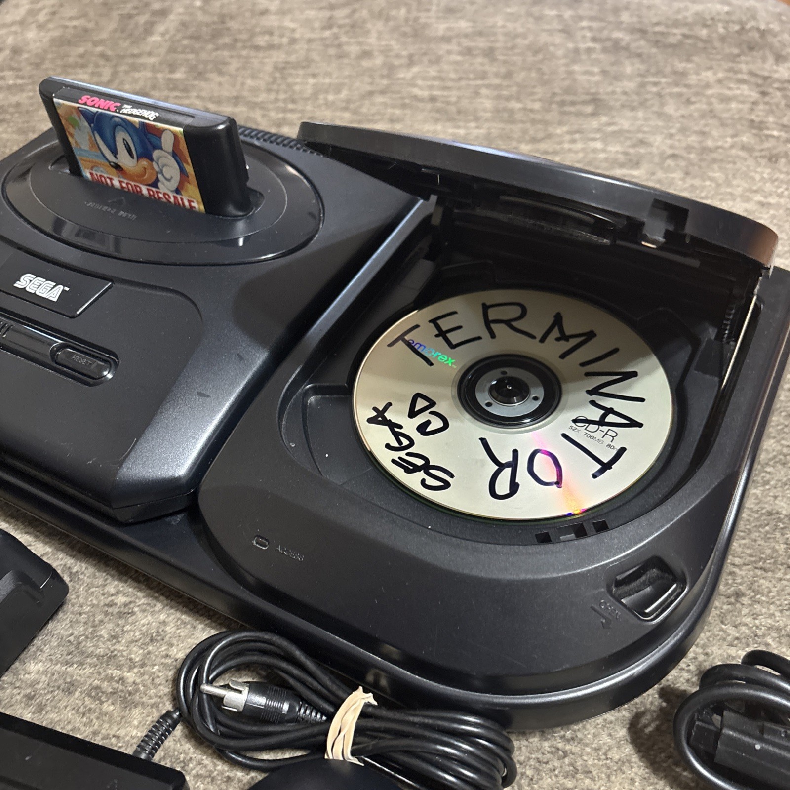 Sega CD Video Game System Console with 1 Controllers and Cords and game