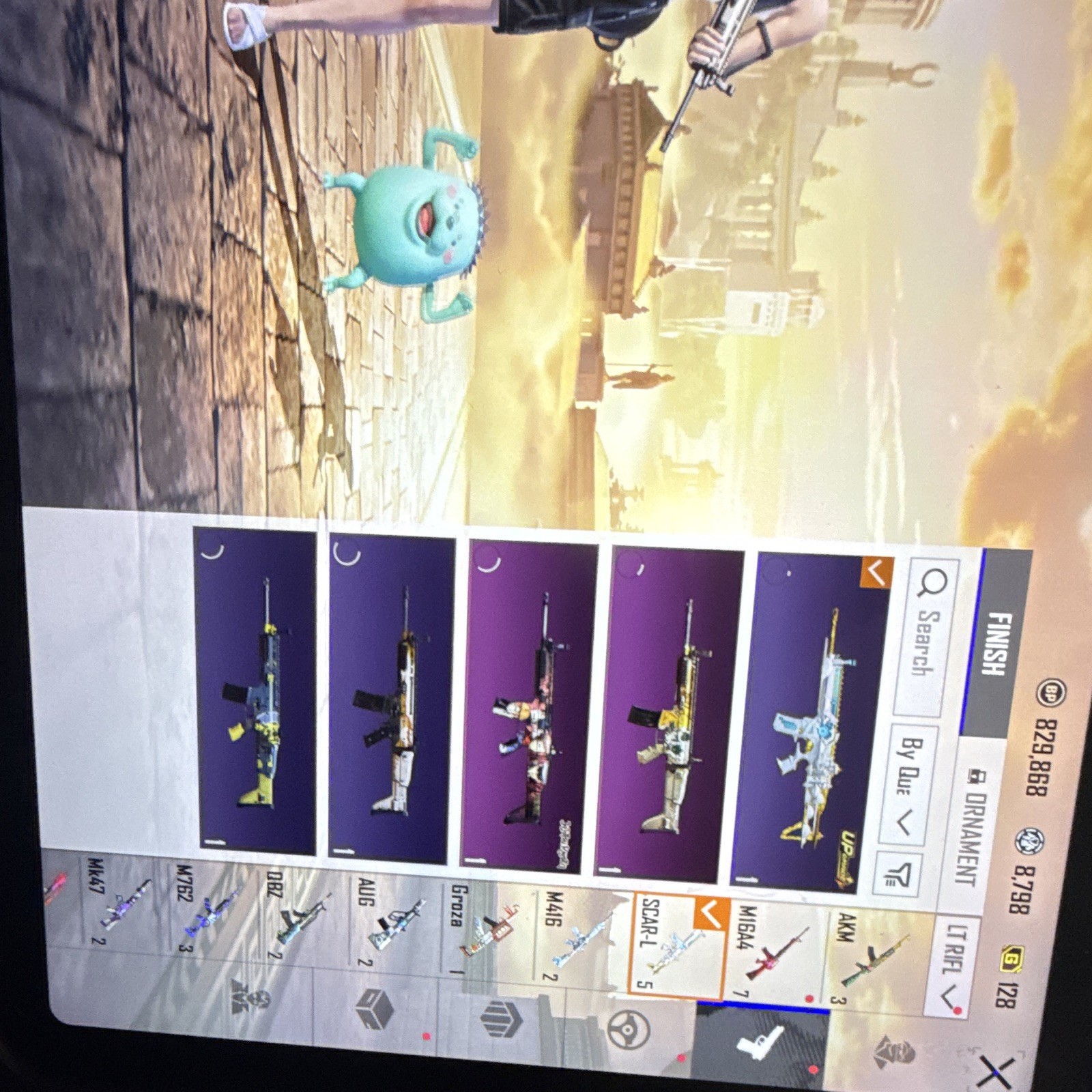 PUBG In-Game Inventory Screenshots – Character Outfits & Weapon Skins
