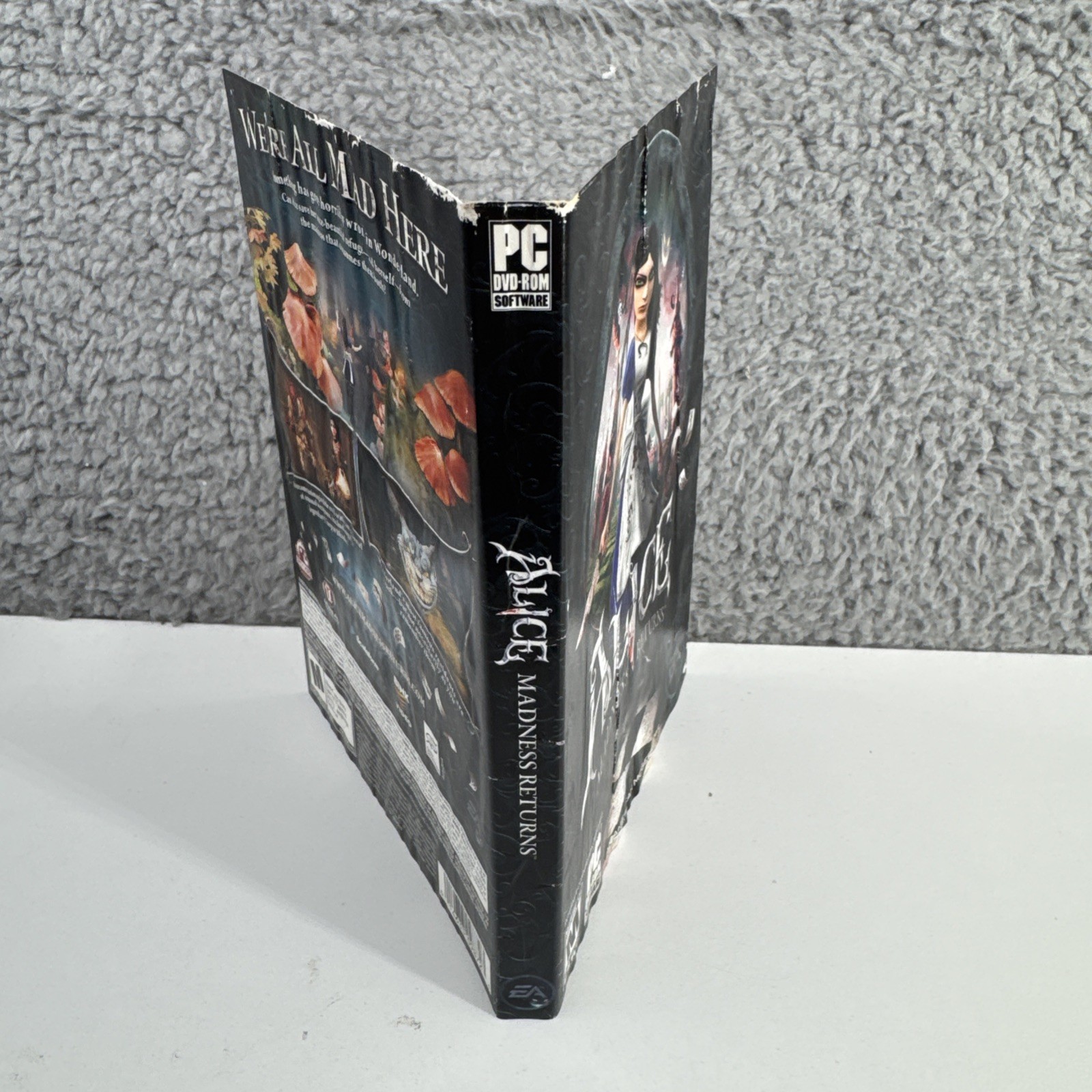 Alice: Madness Returns (PC Video Game 2011) Includes Disc, Paper Insert + Key