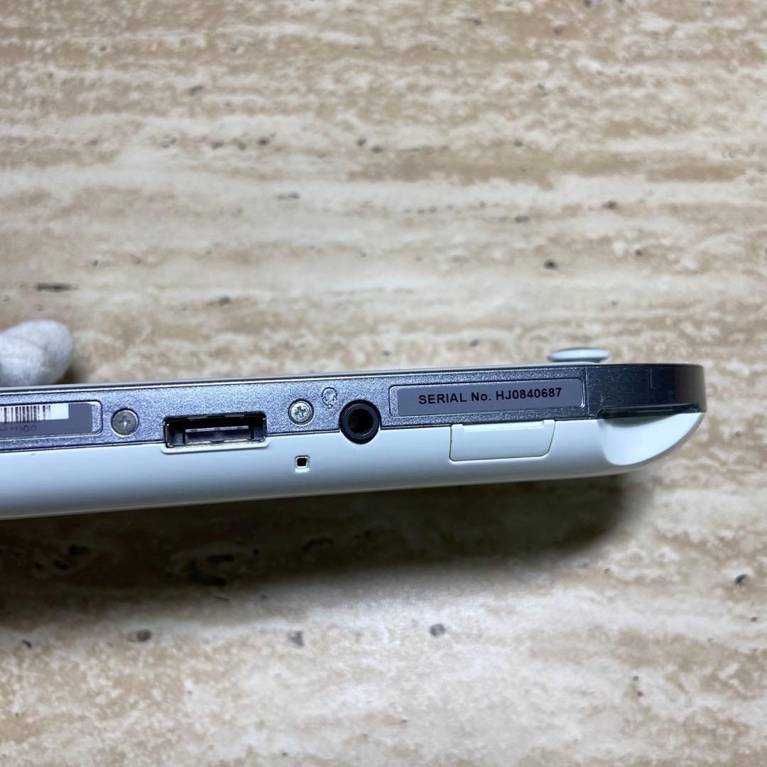 PS Vita PCH-1000 Crystal White Console White Tested Working Good Condition 7250