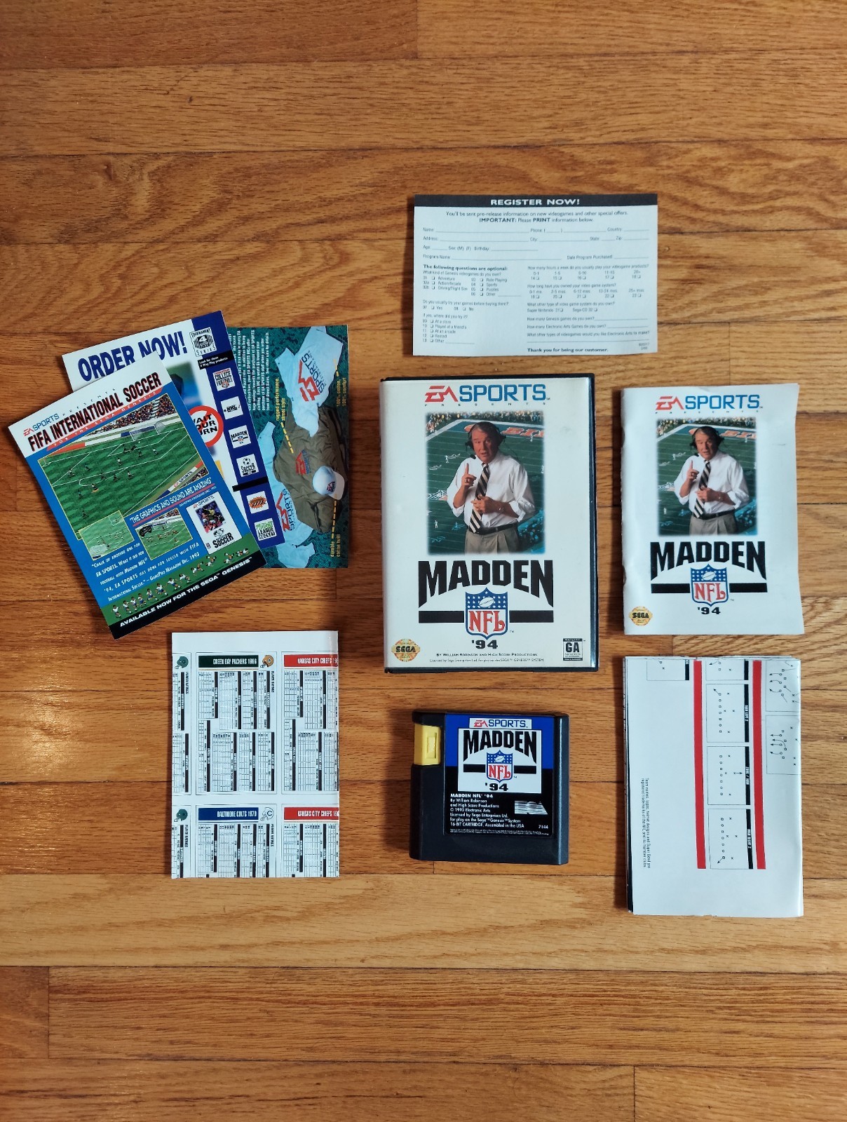 Madden NFL ’94 (CIB) – Sega Genesis Game American Football Sports Fast Shipping!