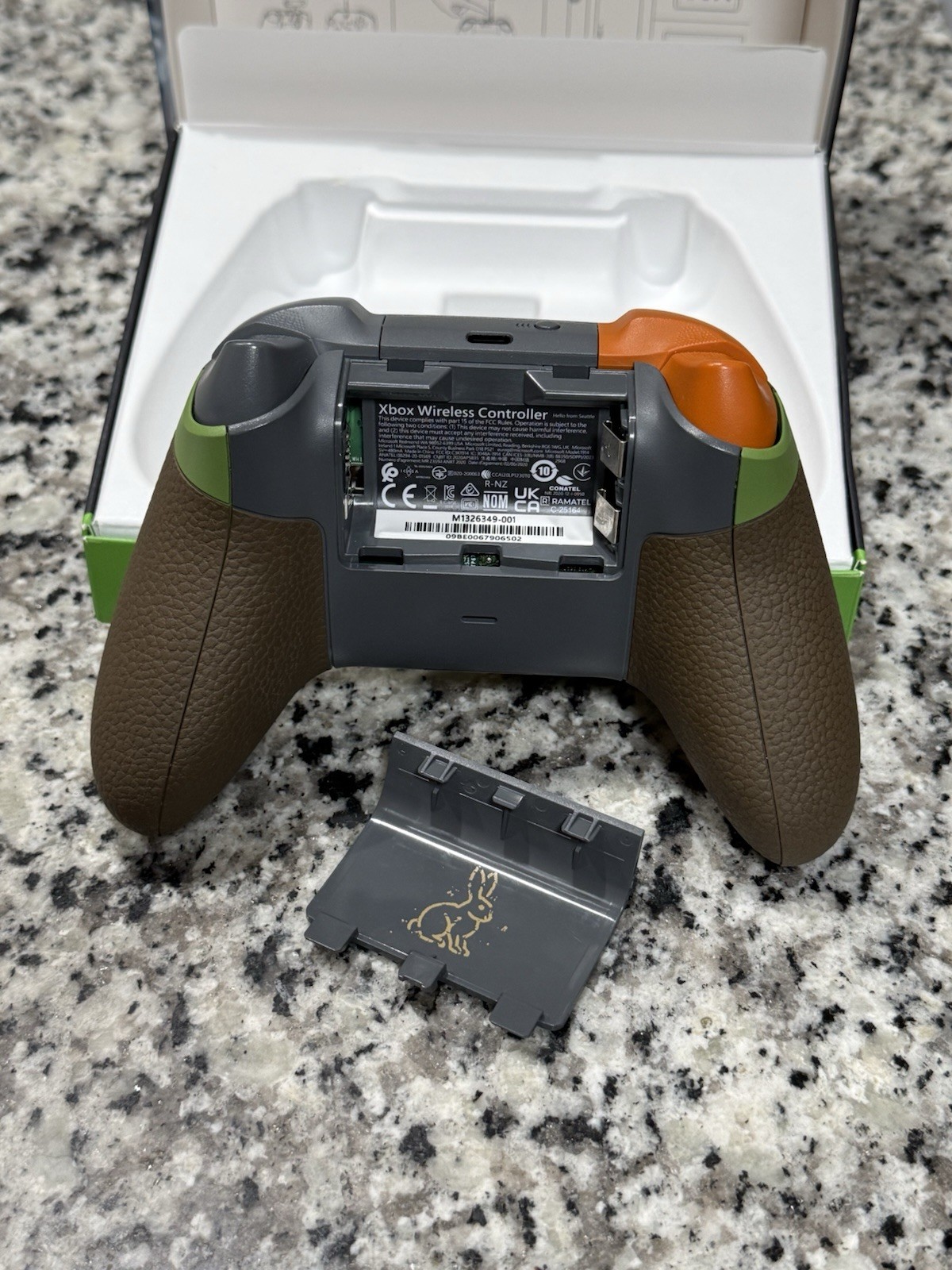 Microsoft Xbox Series X|S Wireless Controller Doom Dark Ages Special Edition
