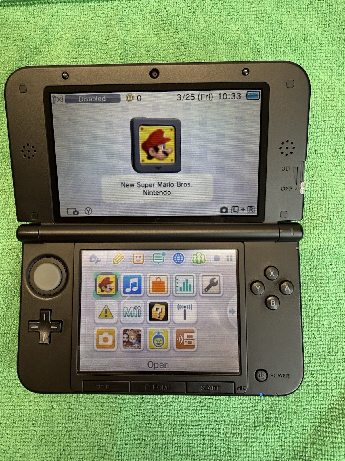 Nintendo 3DS XL Blue/Black Handheld Console w/ Charger Very Nice! Ships Free!