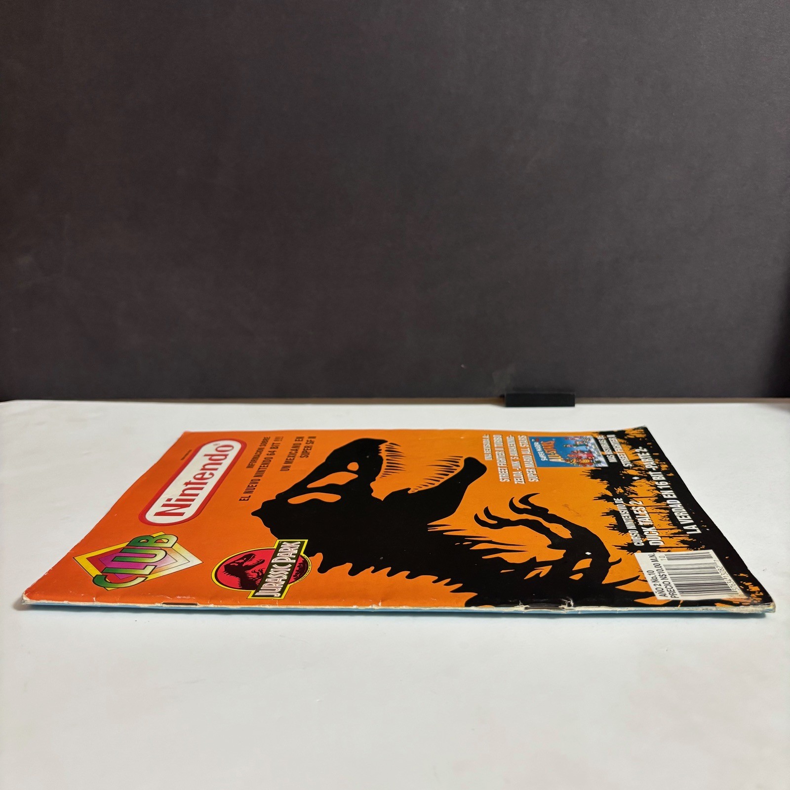 Club Nintendo Magazine Year 2 #10 (Mexico 1992) Jurassic Park SNES Iconic Cover