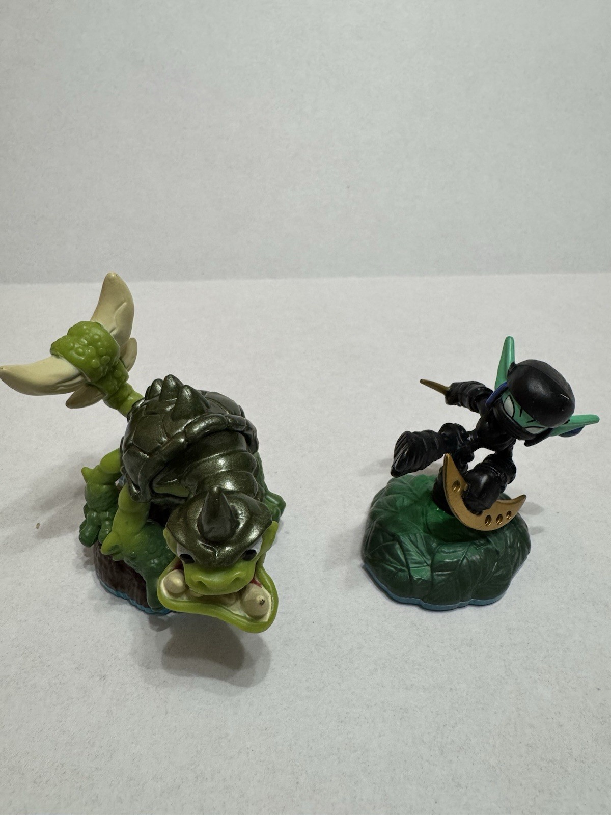 Lot Of 10 Skylander Activision Action Figures and Vehicles Set, 2011-2015