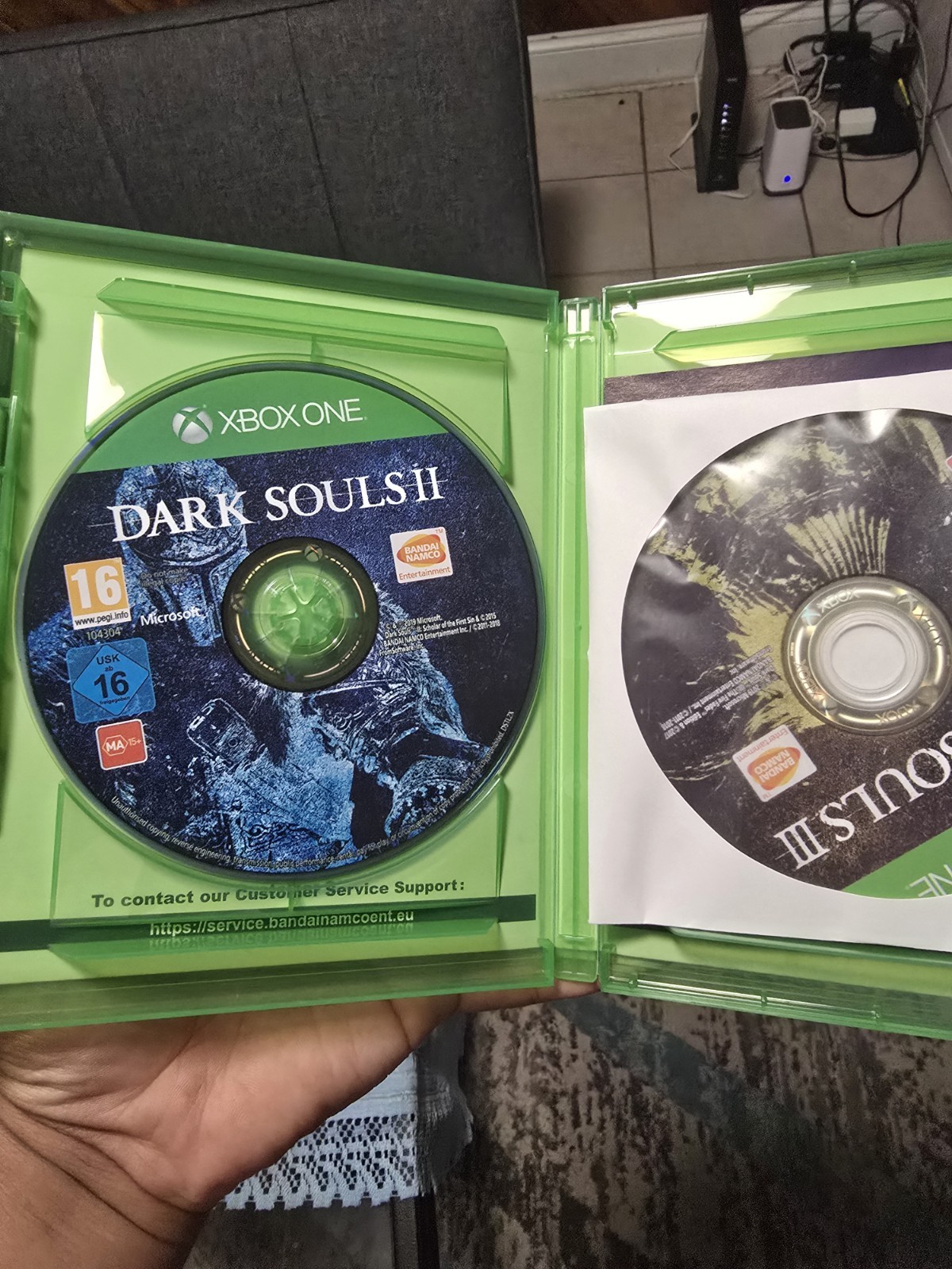 BANDAI NAMCO Dark Souls Trilogy (Xbox One) PAL Multiplayer PEGI 16 Action RPG