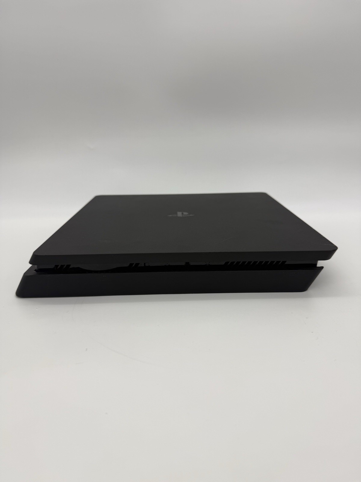 Sony Playstation 4 PS4 Slim 1TB Jet Black Console W/Controller & Cables FW 13.5