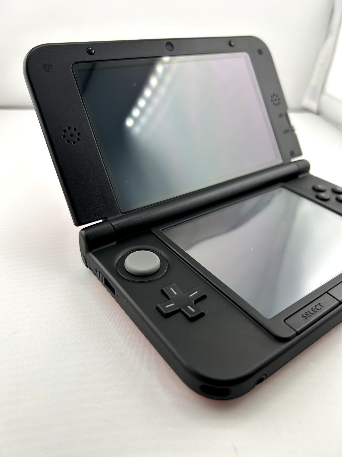 [S-rank] Nintendo 3DS LL XL console Charizard Edition with Charger/Stylus