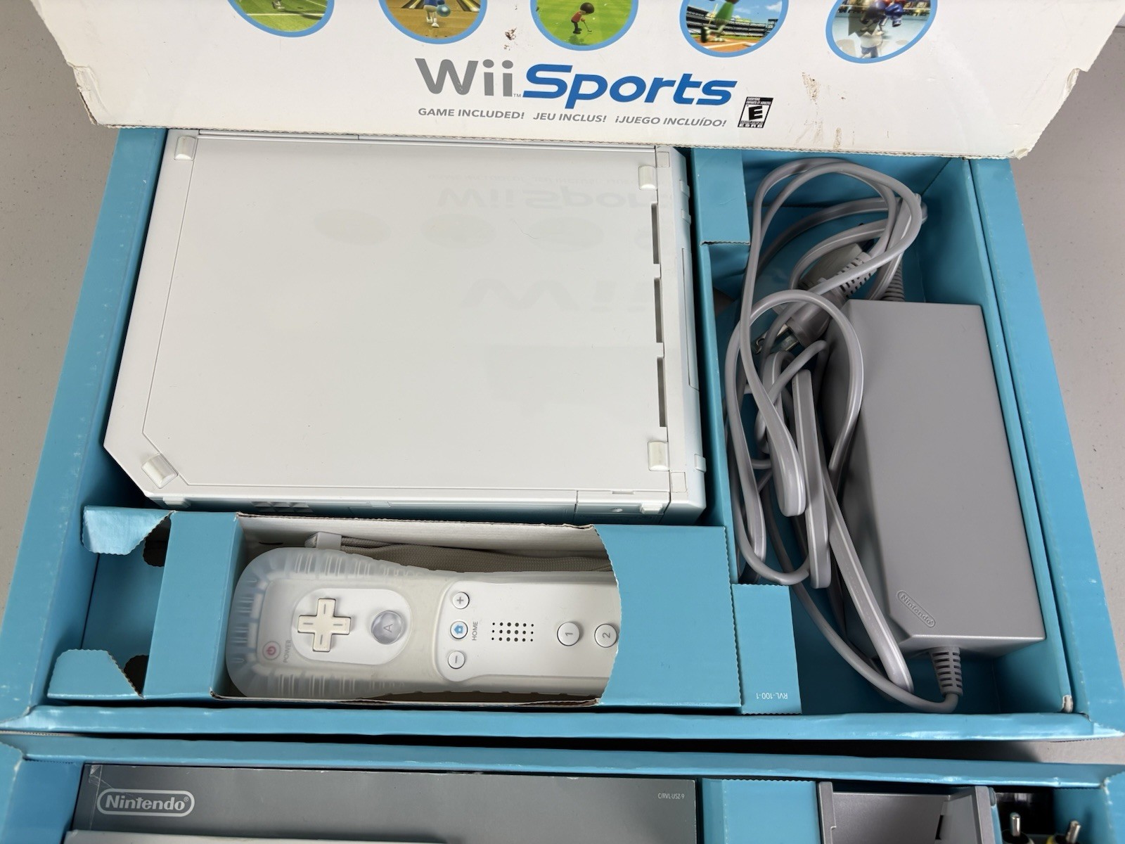 Nintendo Wii Console Gaming System In Original Box RVL-001 TESTED & WORKING
